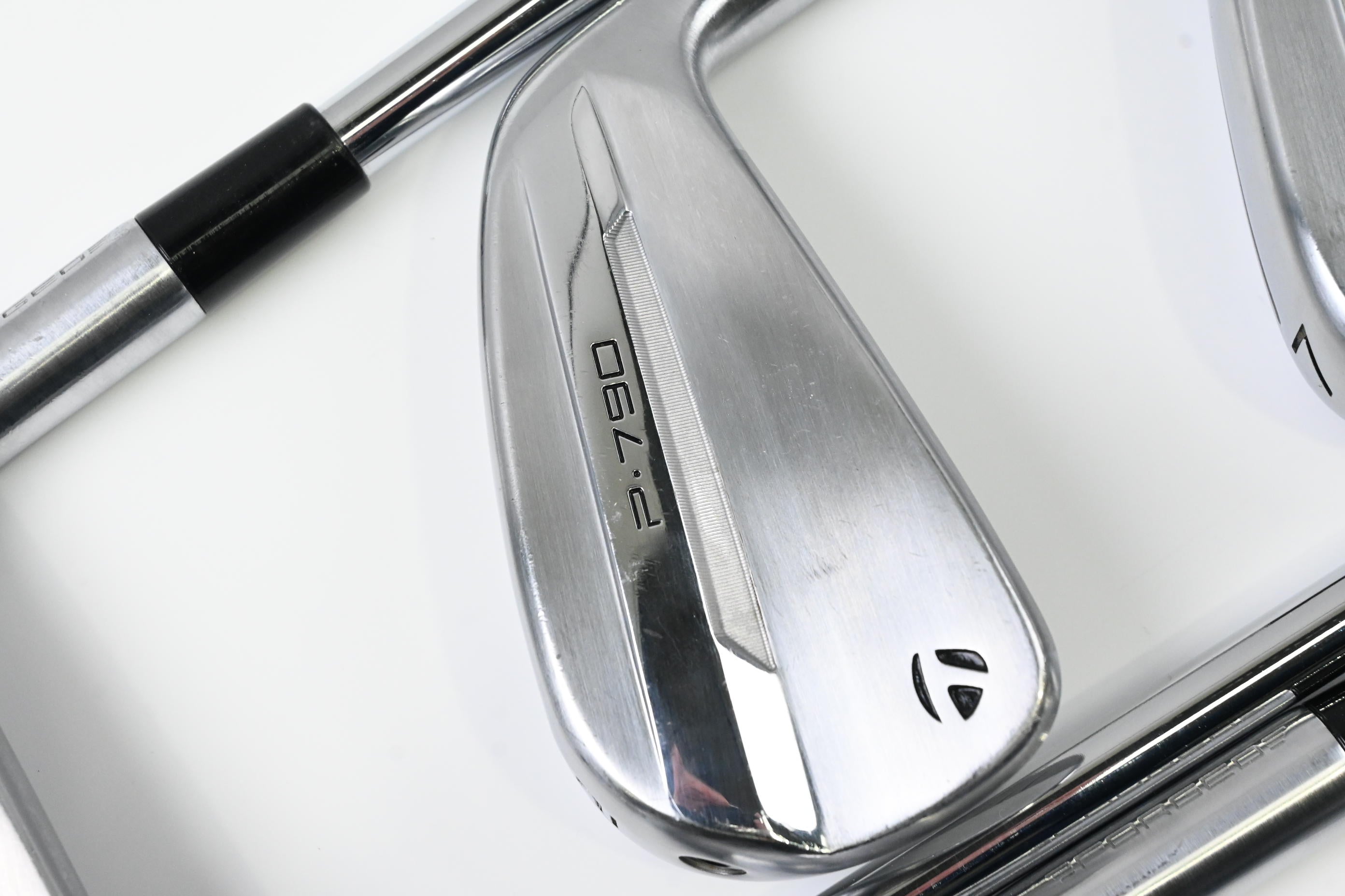 Taylormade P790 2025 Irons / 5-PW / Regular Flex Dynamic Gold 95 R300 Shafts