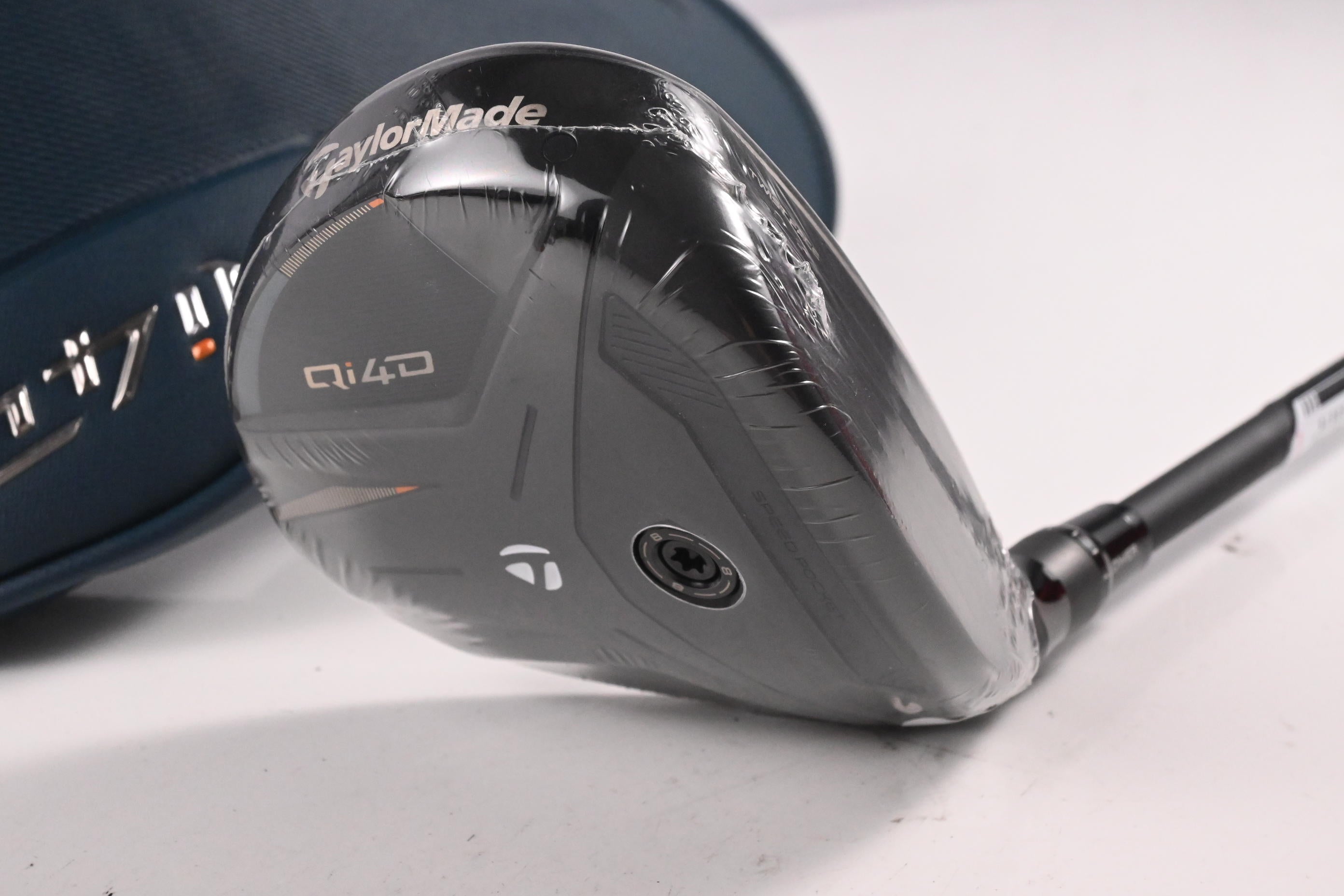 Taylormade Qi4D #7 Wood / 21 Degree / Regular Flex REAX 55 Shaft