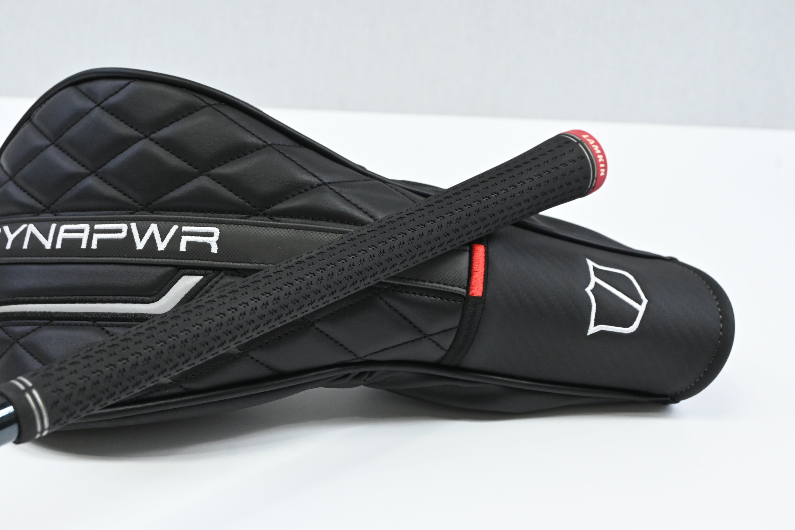 Wilson DYNAPWR Max+ Driver / 10.5 Degree / Senior Flex UST Lin-Q 5 Shaft