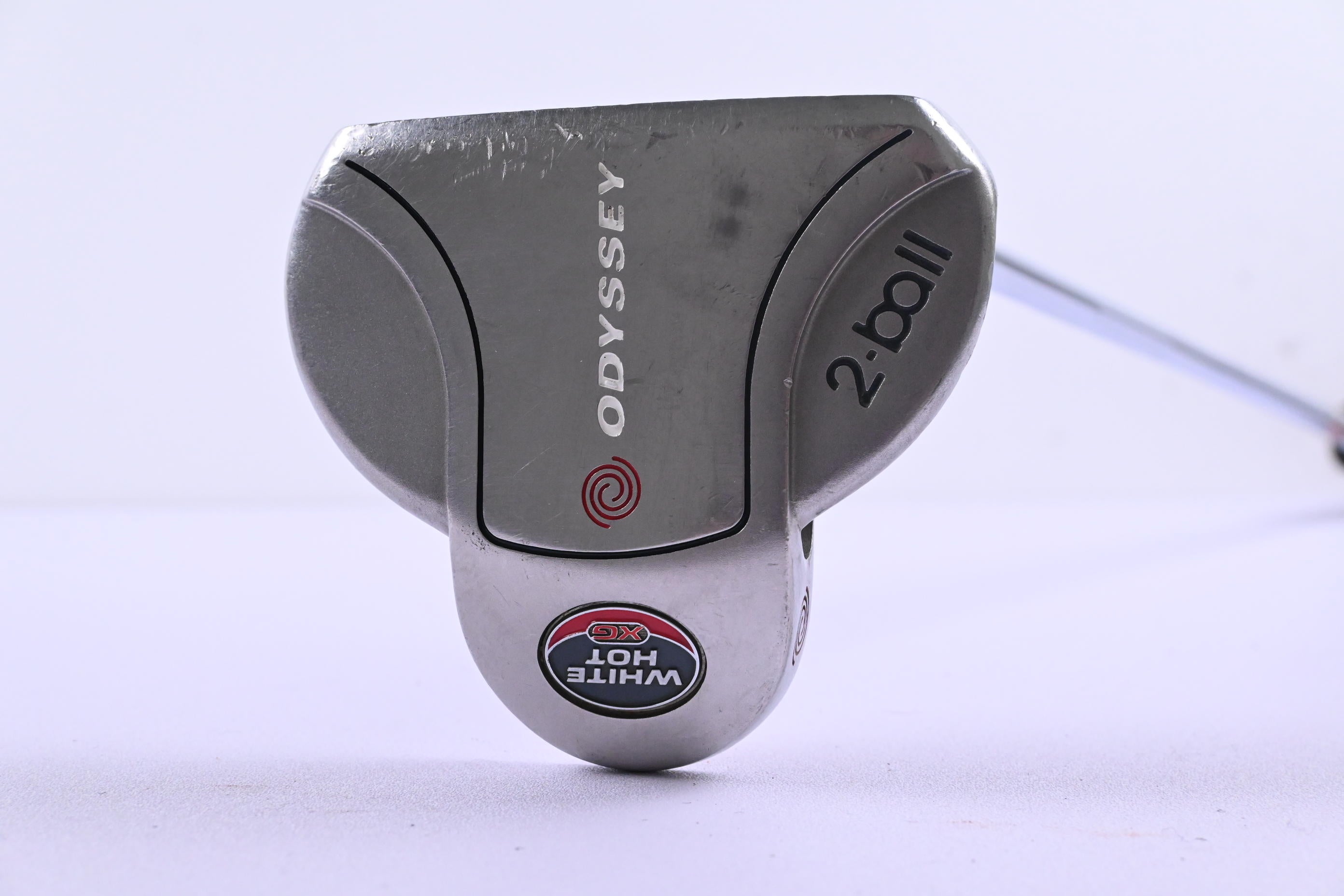Odyssey White Hot XG 2-Ball Putter / 34 Inch