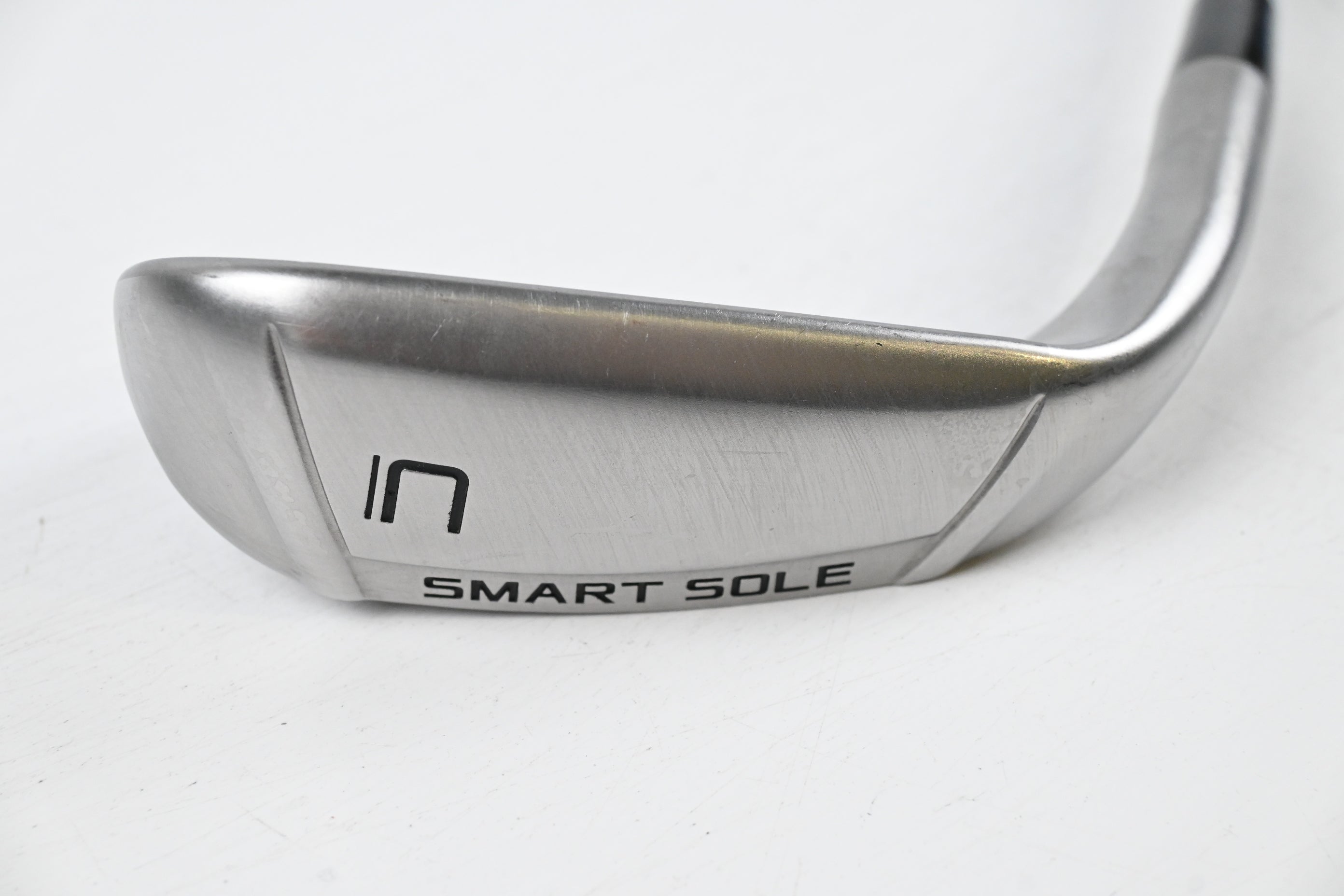 Cleveland Smart Sole Full Face Chipper / 42 Degree / Stiff Flex KBS HI-REV MAX 105