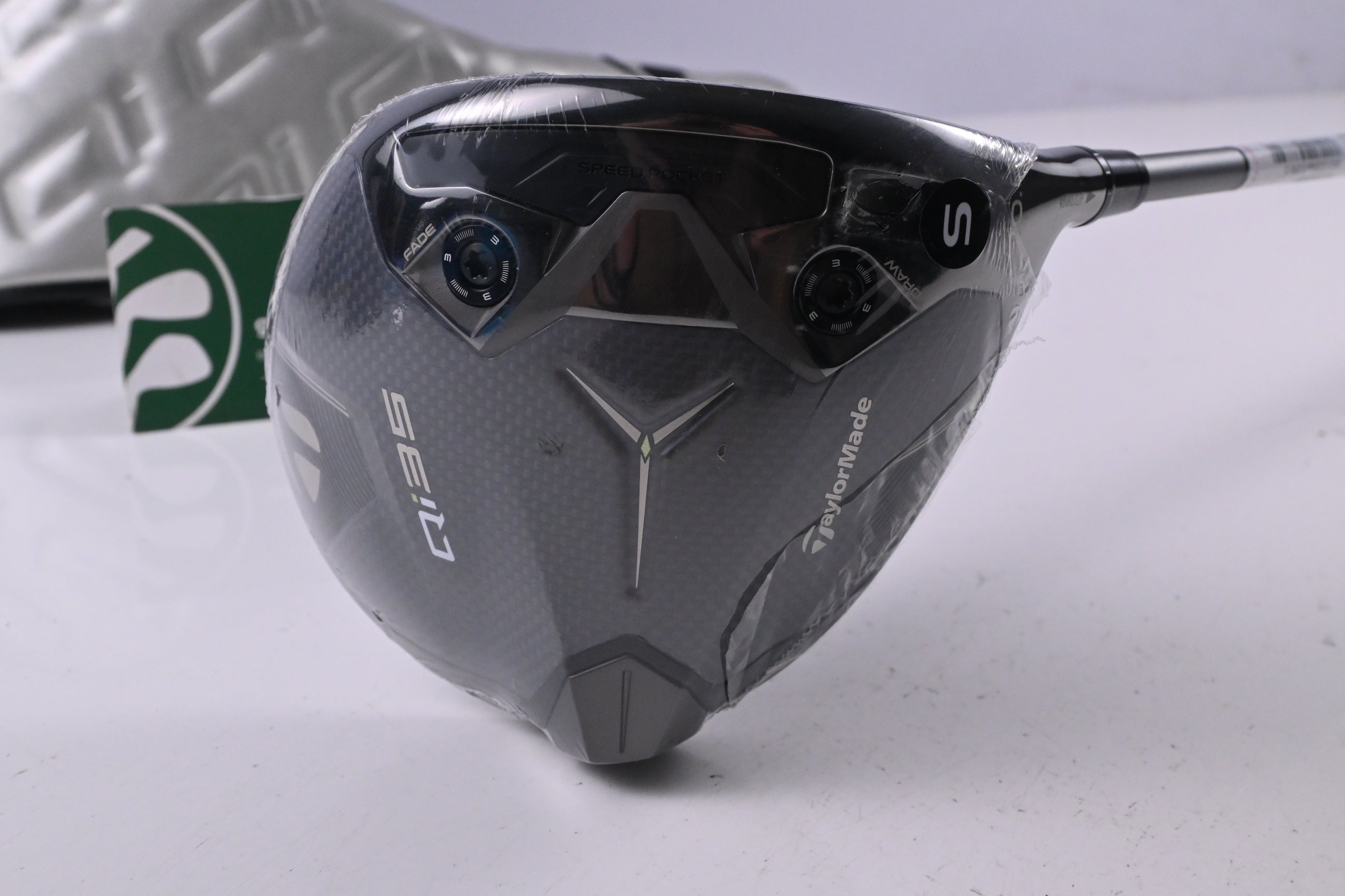 Taylormade Qi35 LS Driver / 10.5 Degree / Stiff Flex Fujikura Air Speeder 50