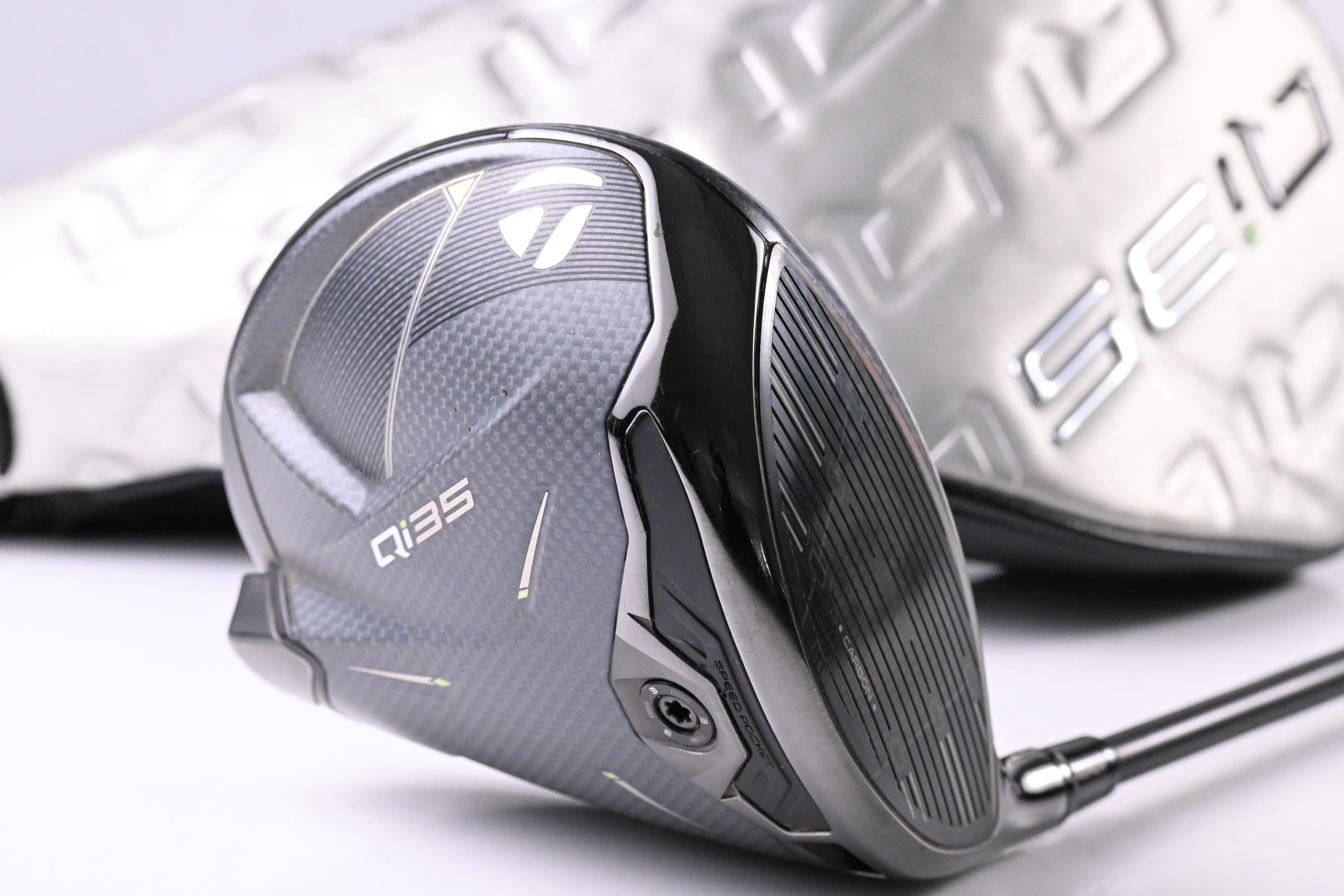 Taylormade Qi35 Driver / 12 Degree / Regular Flex Cypher 2.0 50 Shaft