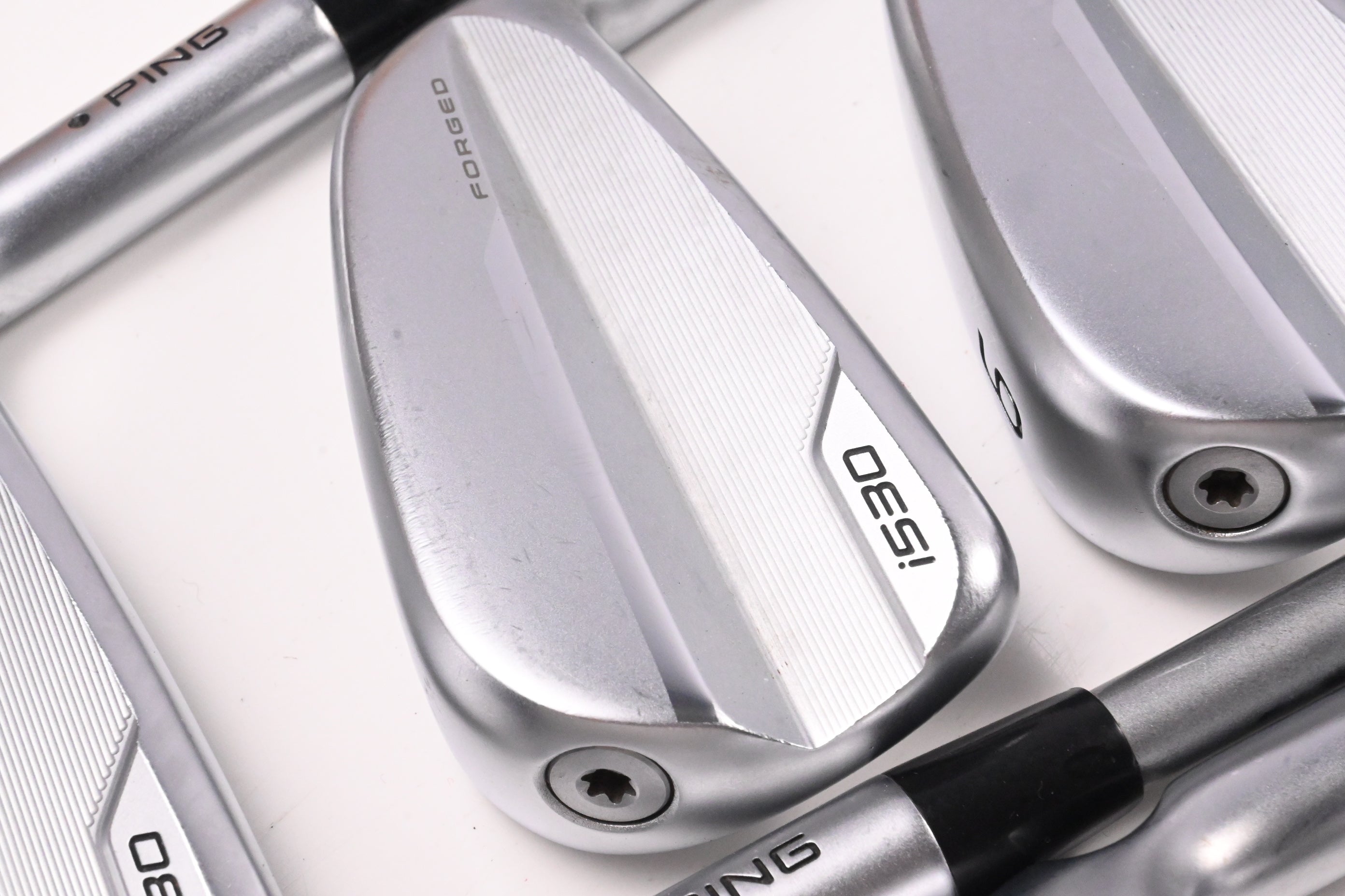 Ping i530 Irons / 4-PW+GW / Black Dot / Senior Flex Ping Alta Quick 45 Shafts