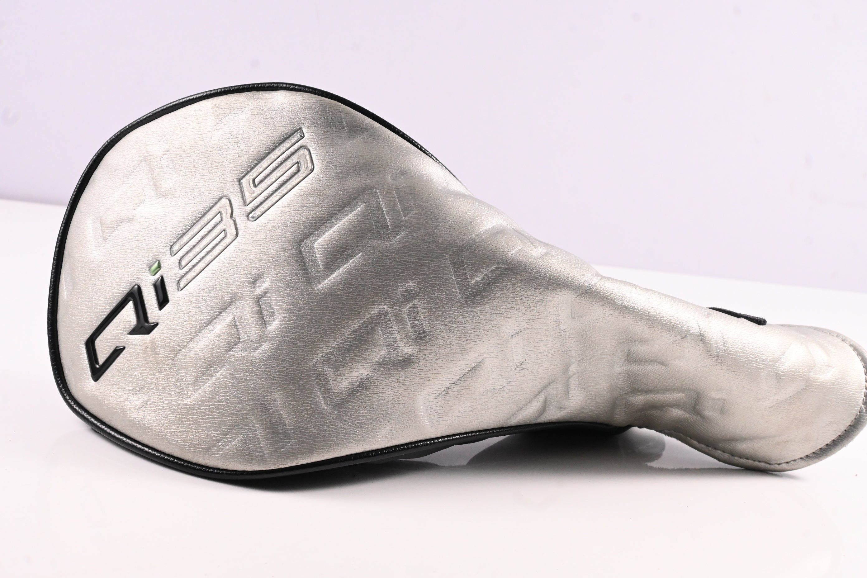 Taylormade Qi35 Driver / 9 Degree / Stiff Flex Fujikura Ventus Blue 5 Shaft