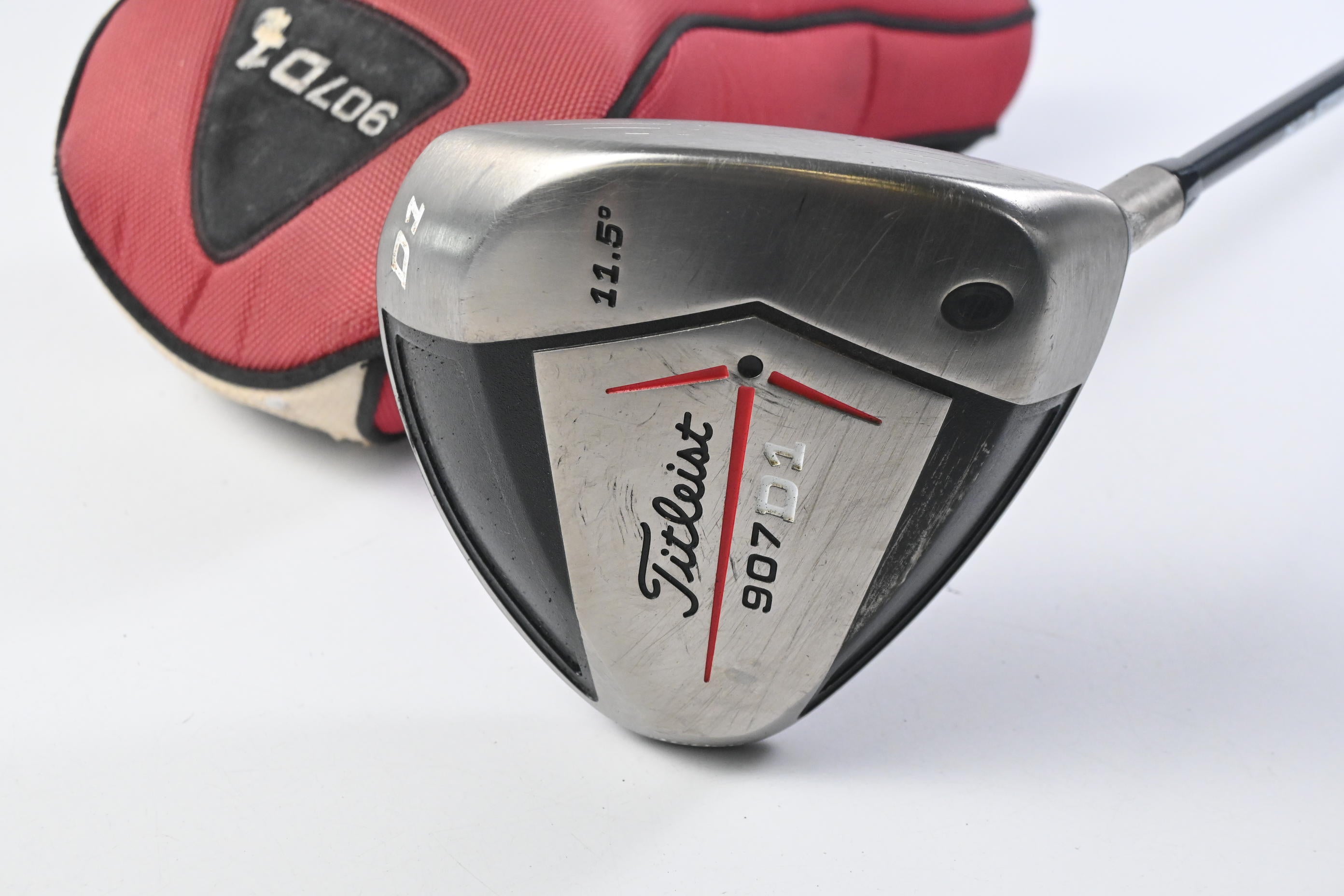 Titleist 907 D1 Driver / 11.5 Degree / Regular Flex Aldila 67 Shaft