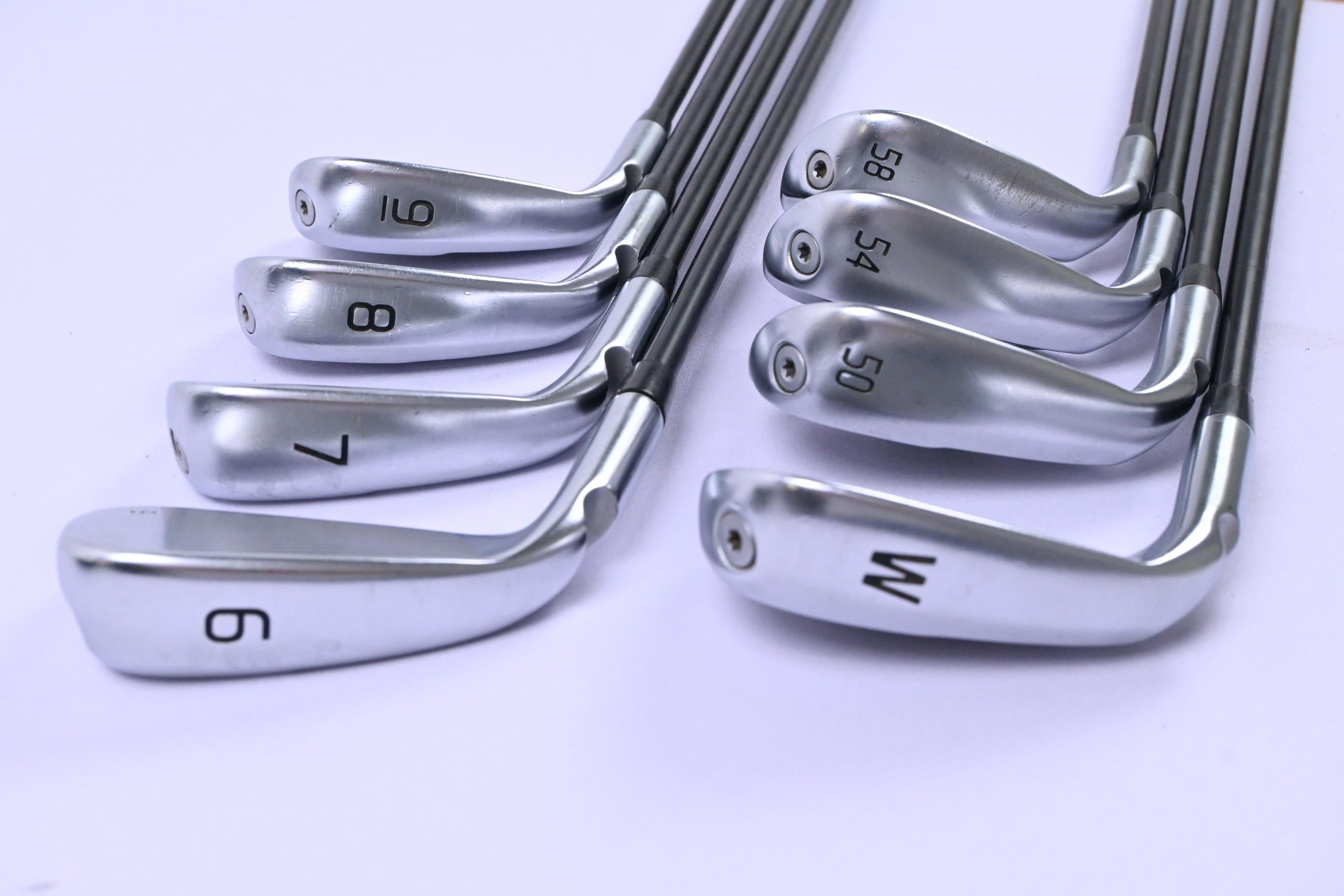 Ping G430 Irons / 6-PW+GW+SW+LW / Blue Dot / Senior Flex Alta CB Black Shafts