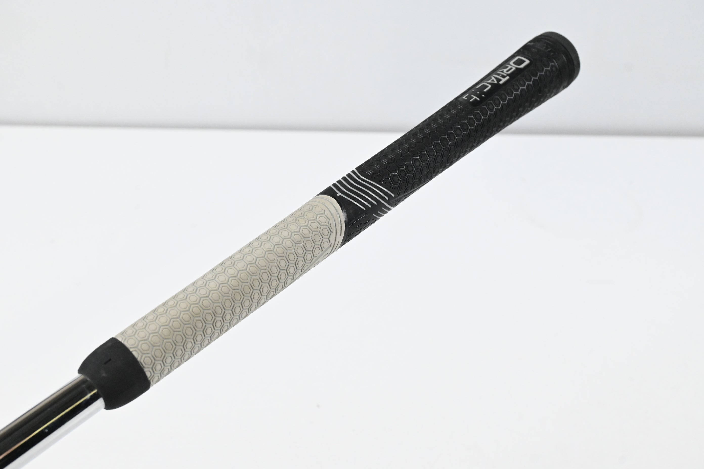 Cleveland Smart Sole Full Face Chipper / 42 Degree / Stiff Flex KBS HI-REV MAX 105