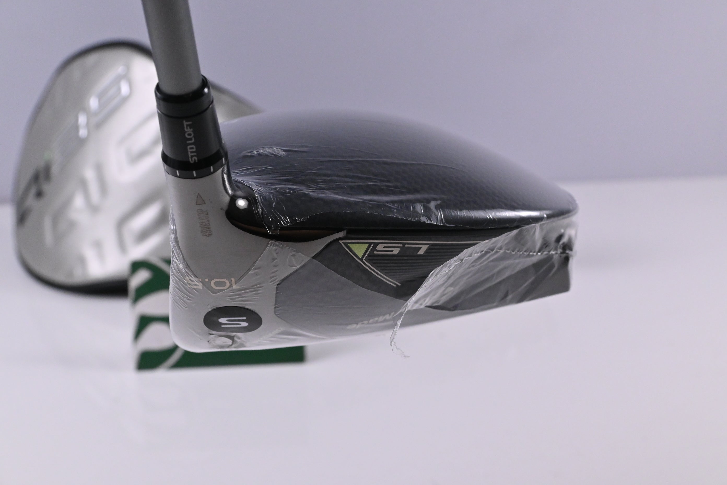 Taylormade Qi35 LS Driver / 10.5 Degree / Stiff Flex Fujikura Air Speeder 50