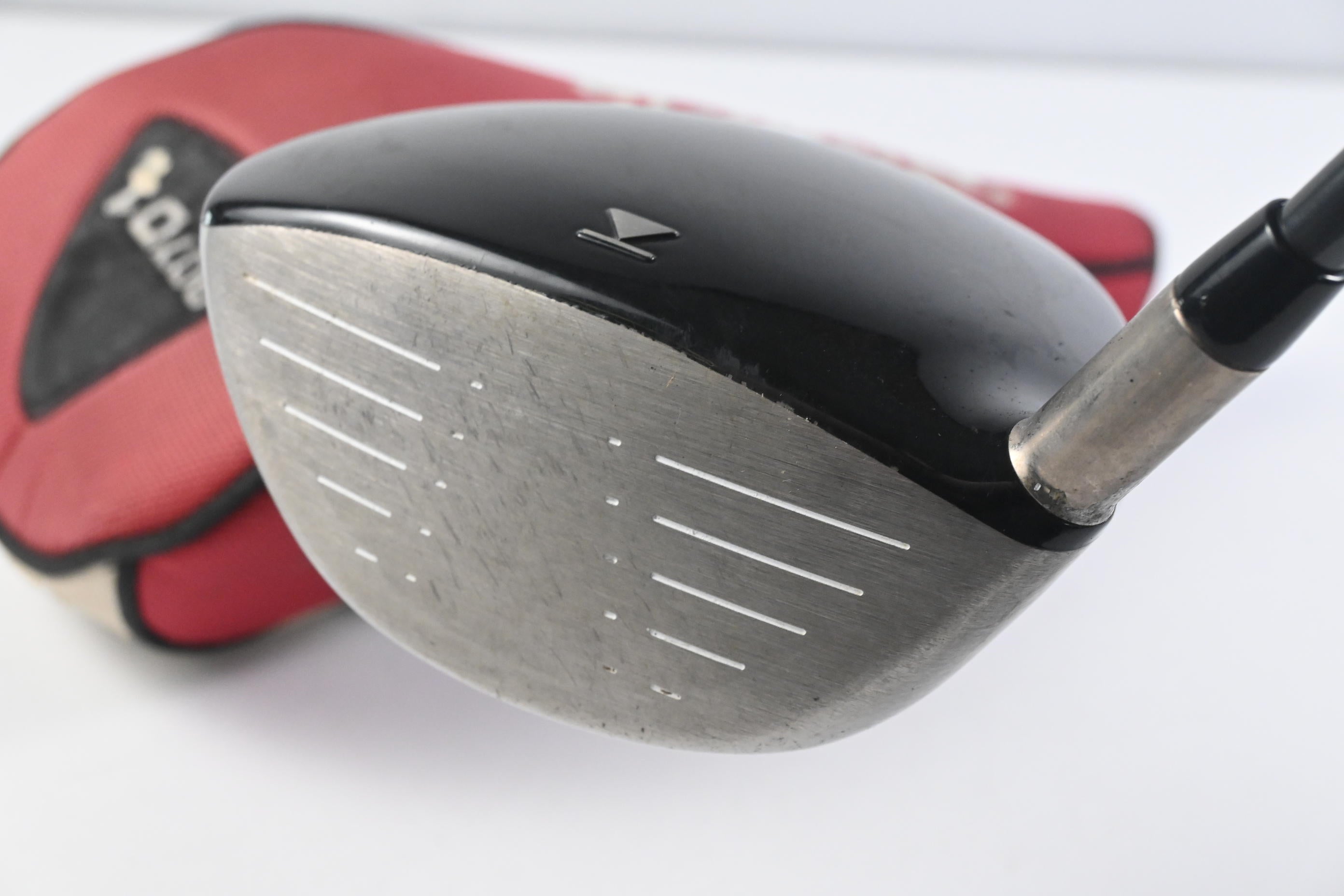 Titleist 907 D1 Driver / 11.5 Degree / Regular Flex Aldila 67 Shaft