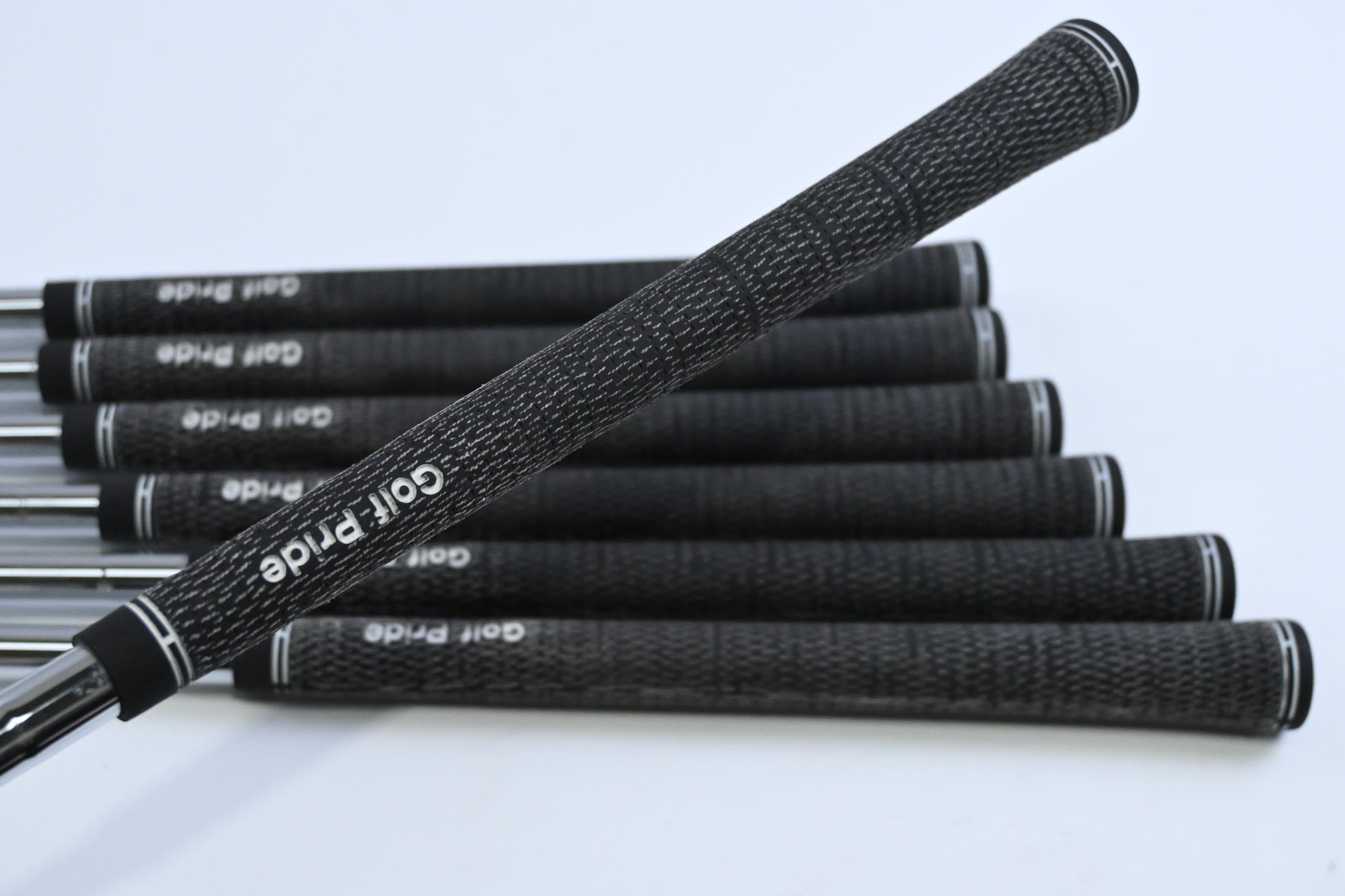 Mizuno Pro 241 Irons / 4-PW / Stiff Flex Steel Shafts