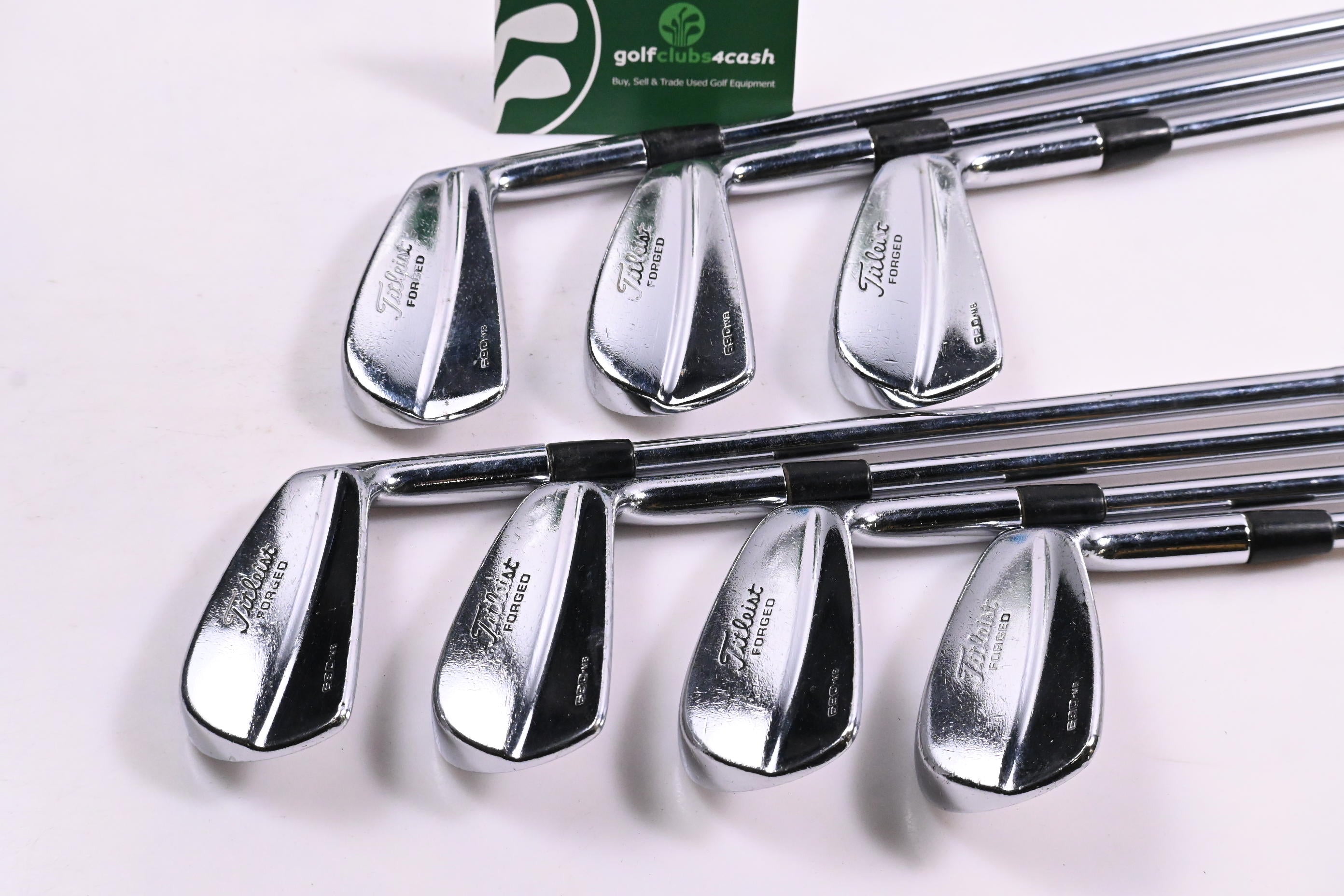 Titleist 690.MB Irons / 3-9i / Stiff Flex Dynamic Gold S300 Shafts
