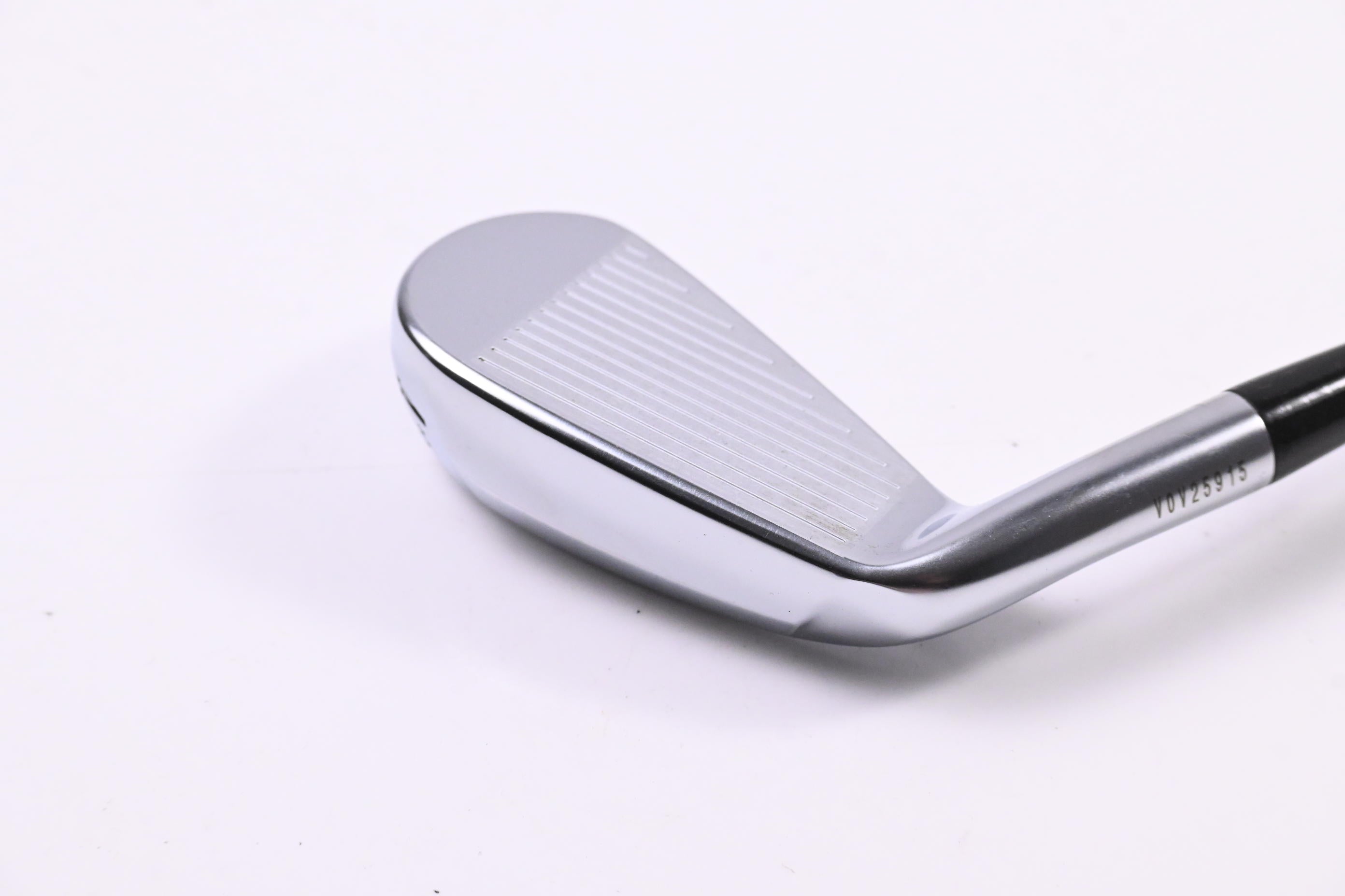 Srixon ZXiU #4 Iron / 23 Degree / Regular Flex UST Mamiya Helium 60 Shaft