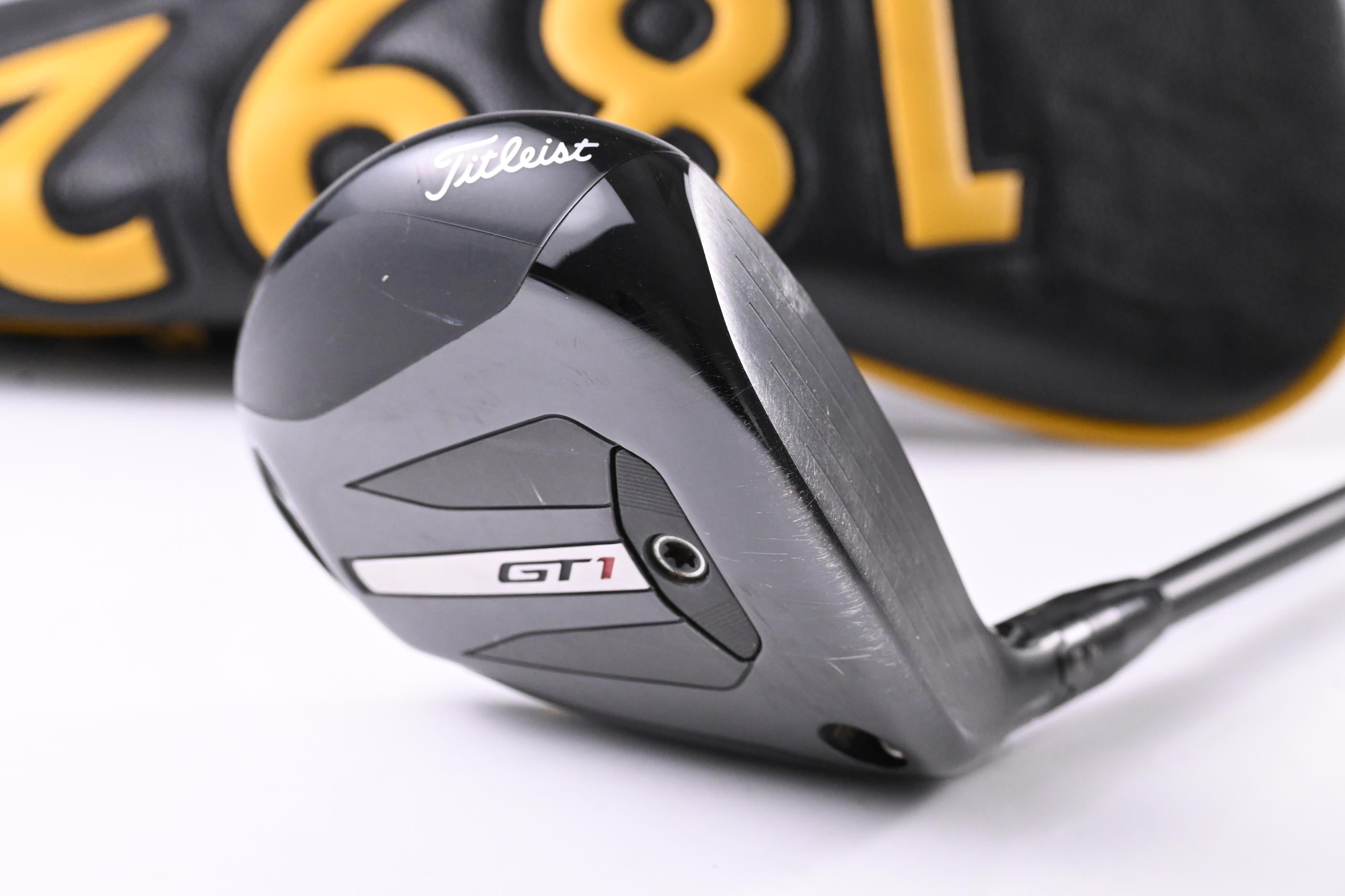 Titleist GT1 #5 Wood / 18 Degree / Stiff Flex Graphite Design Tour AD IZ-6 Shaft