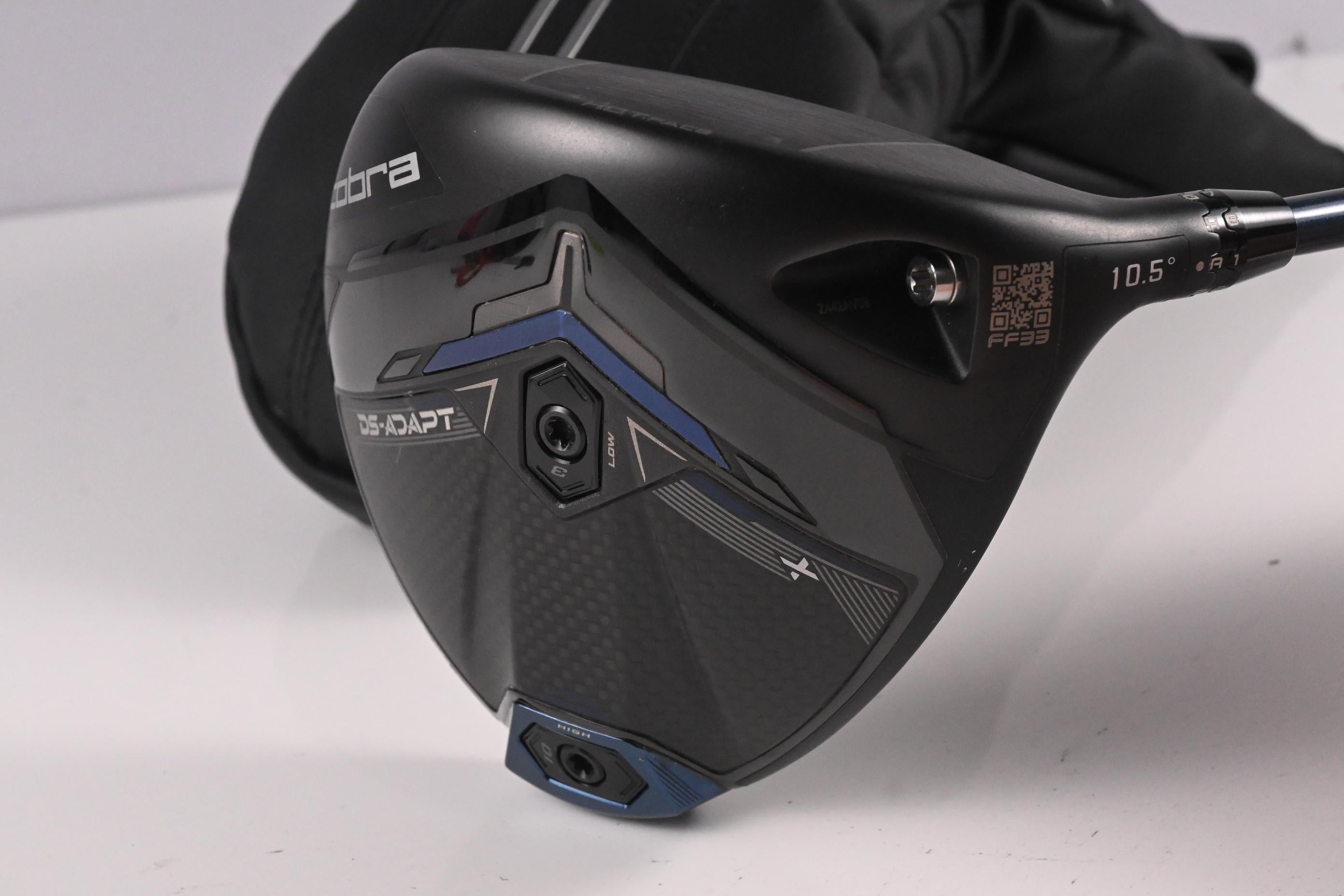 Cobra DS-Adapt X Driver / 10.5 Degree / Regular Flex Project X Denali Blue 60
