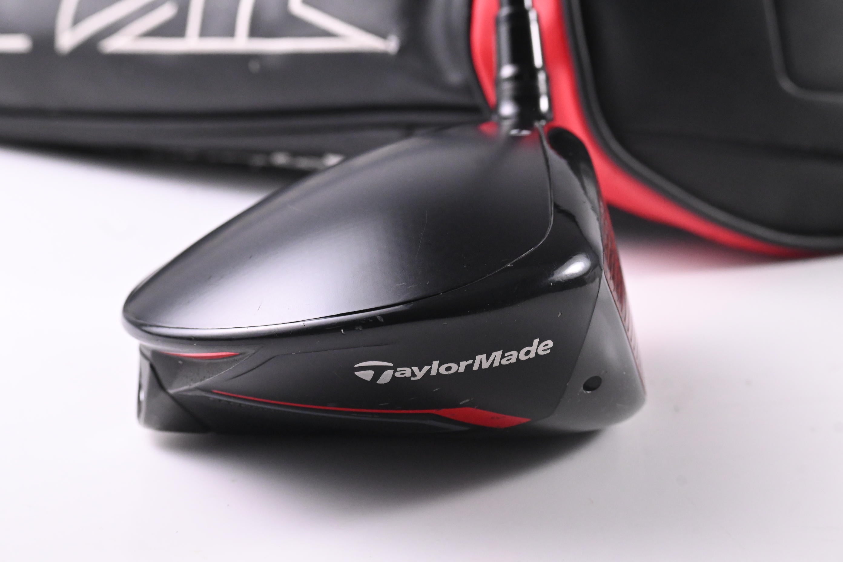 Taylormade Stealth Driver / 10.5 Degree / Stiff Flex HZRDUS RDX Smoke Red 60