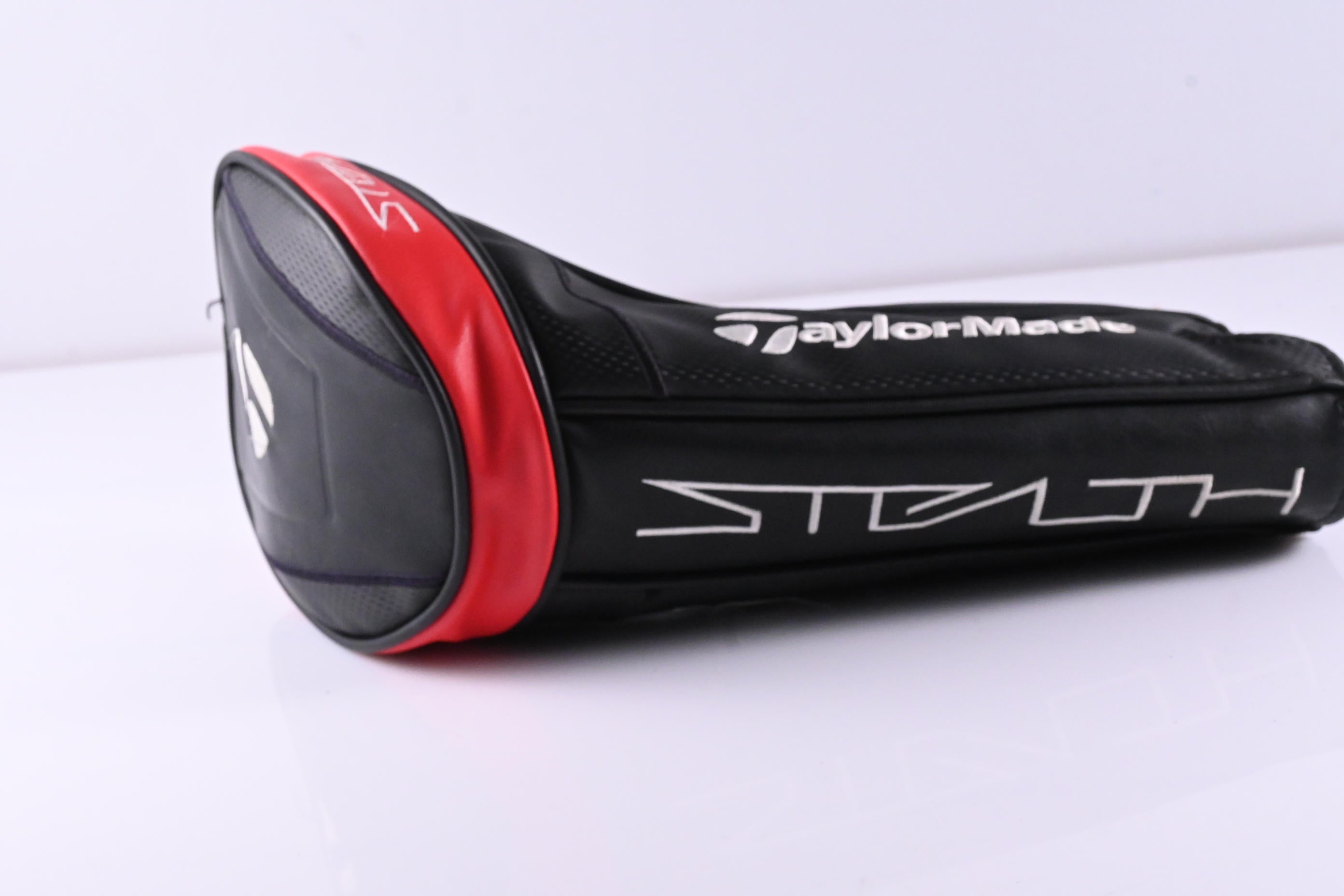 Taylormade Stealth Driver / 9 Degree / Regular Flex Fujikura Speeder NX 50 Shaft