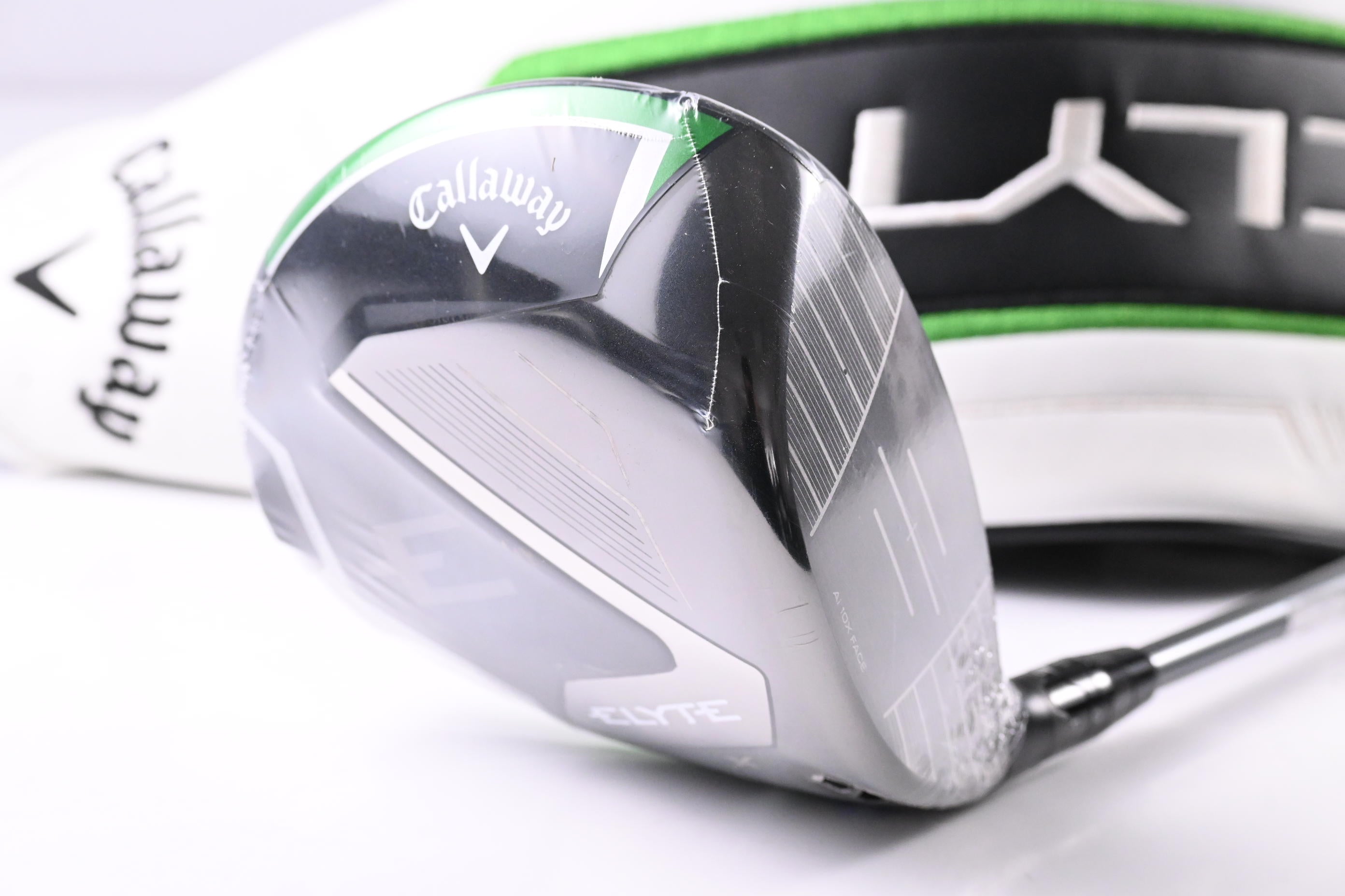 Callaway Elyte X Driver / 10.5 Degree / Regular Flex Denali Charcoal 50 Shaft