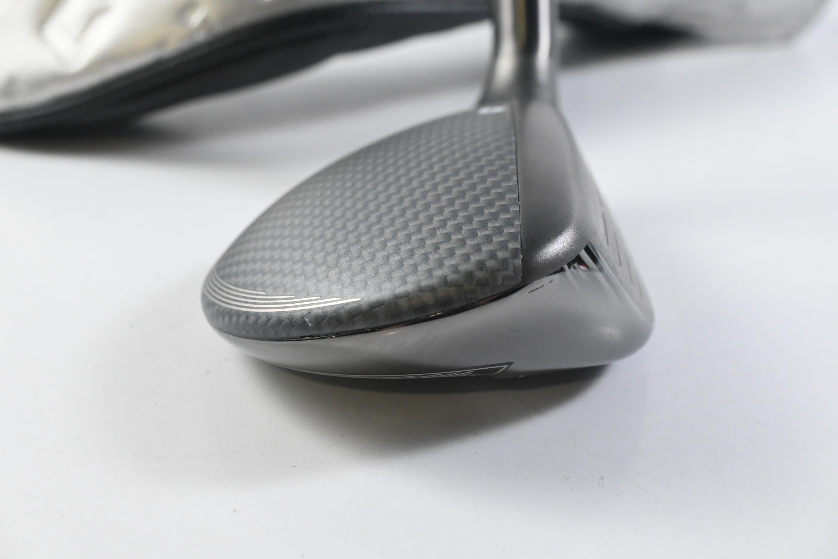 Taylormade Qi35 Max Lite #5 Hybrid / 27 Degree / Senior Flex Vanquish 5 Shaft