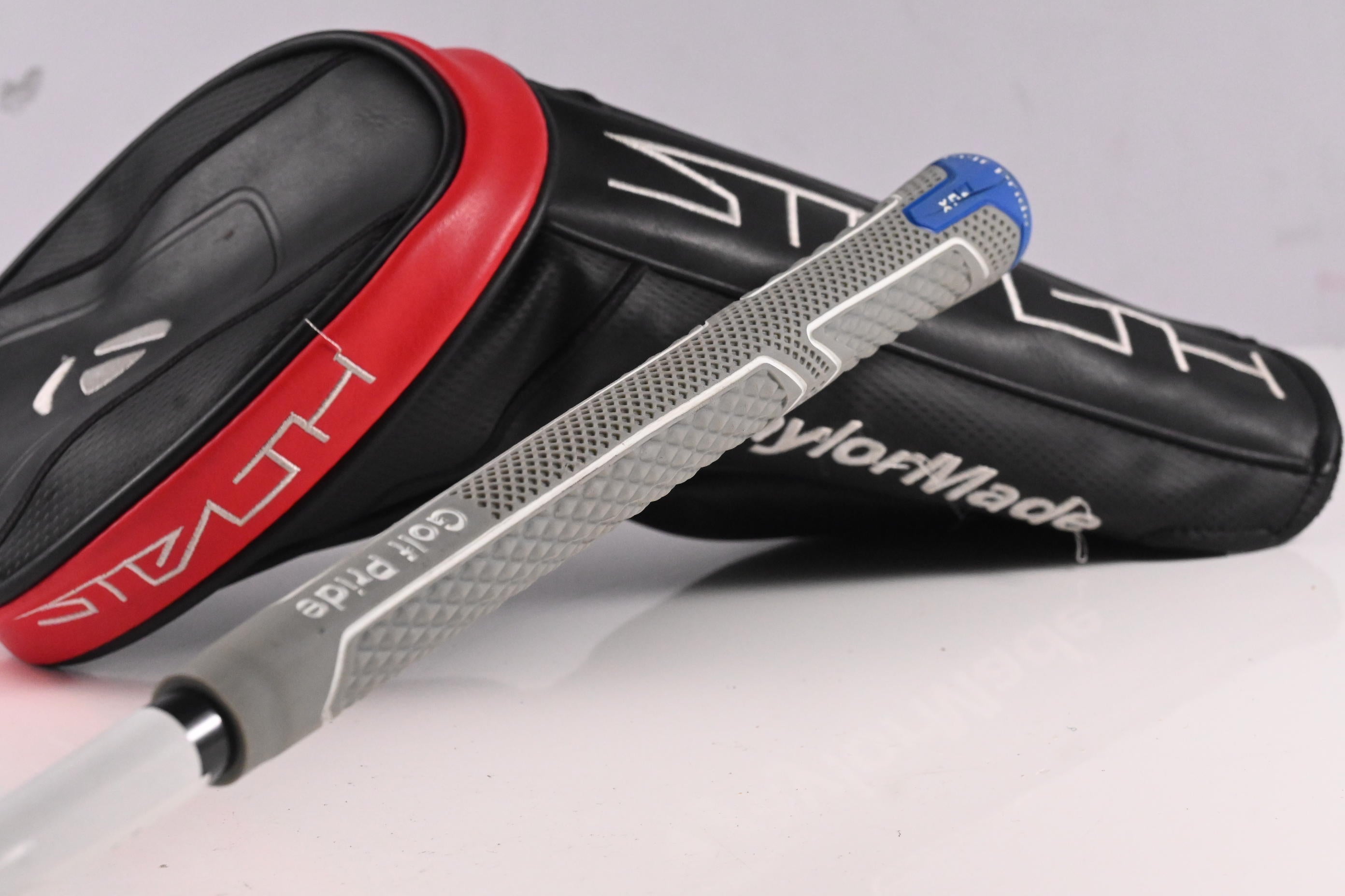Taylormade Stealth Driver / 10.5 Degree / Stiff Flex Diamana T+ 60 Shaft