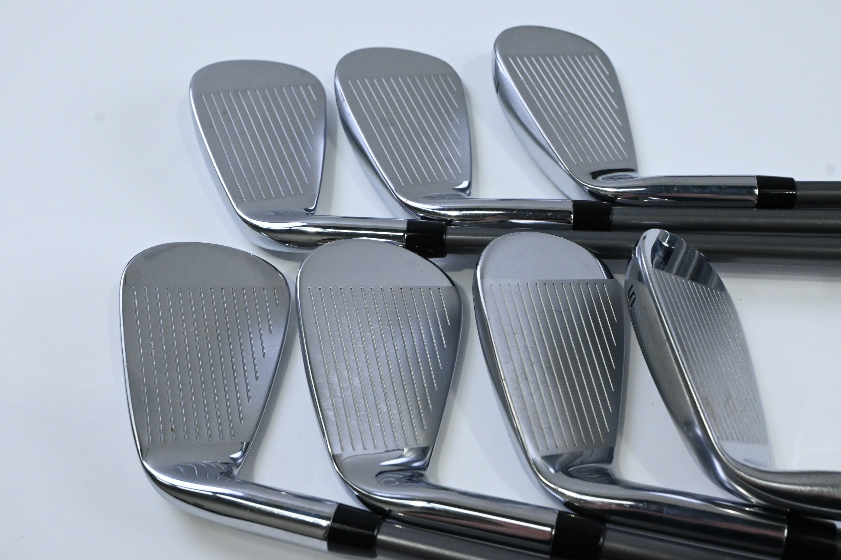 Callaway Elyte Irons / 5-PW+SW / Regular Flex Denali Frost Blue 65