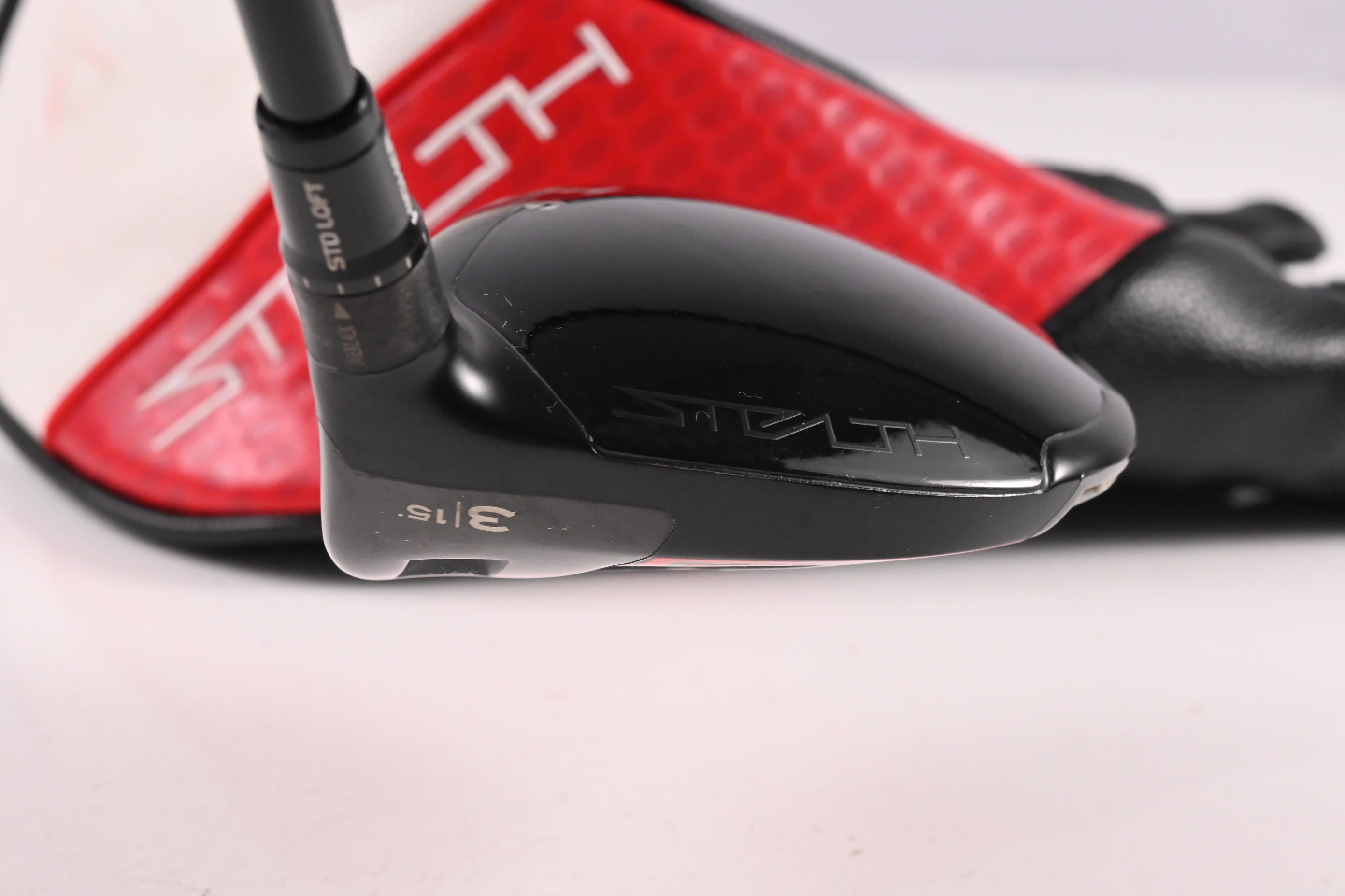 Taylormade Stealth 2 Plus #3 Wood / 15 Degree / Regular Flex Kai'li Red 60 Shaft