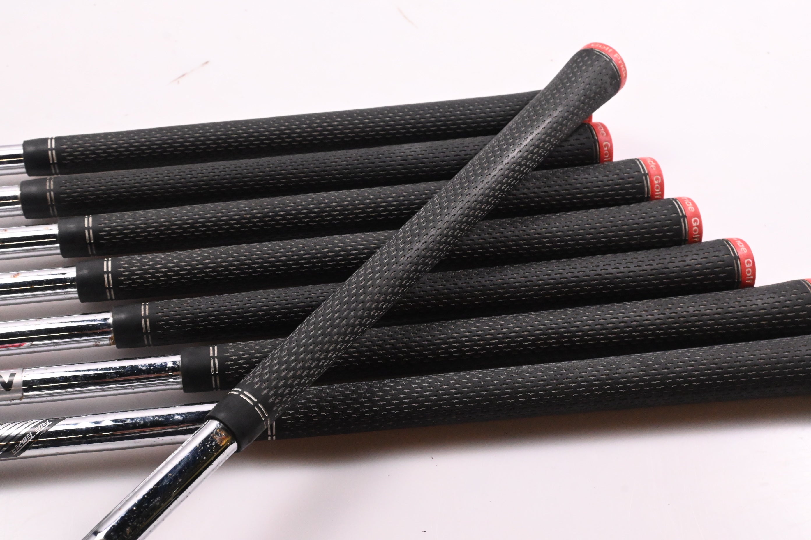 Taylormade M5 Irons / 4-PW+SW / Regular Flex KBS MAX 85 Shafts