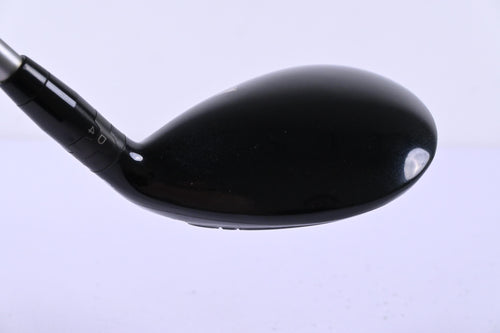 Titleist 915 F #5 Wood / 18 Degree / Stiff Flex Diamana S+ 70 Shaft
