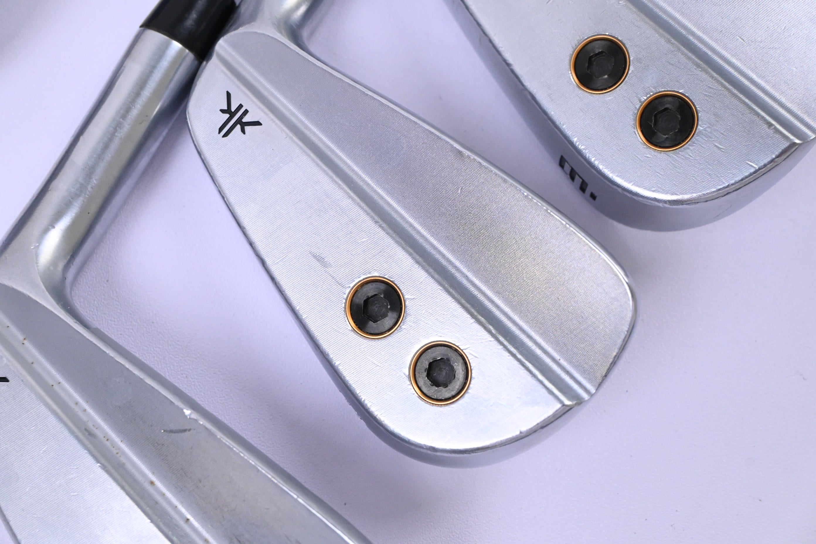KYOEI Dual Weight 605 MB Irons / 4-PW / X-Flex N.S.PRO Modus 3 120 Shafts
