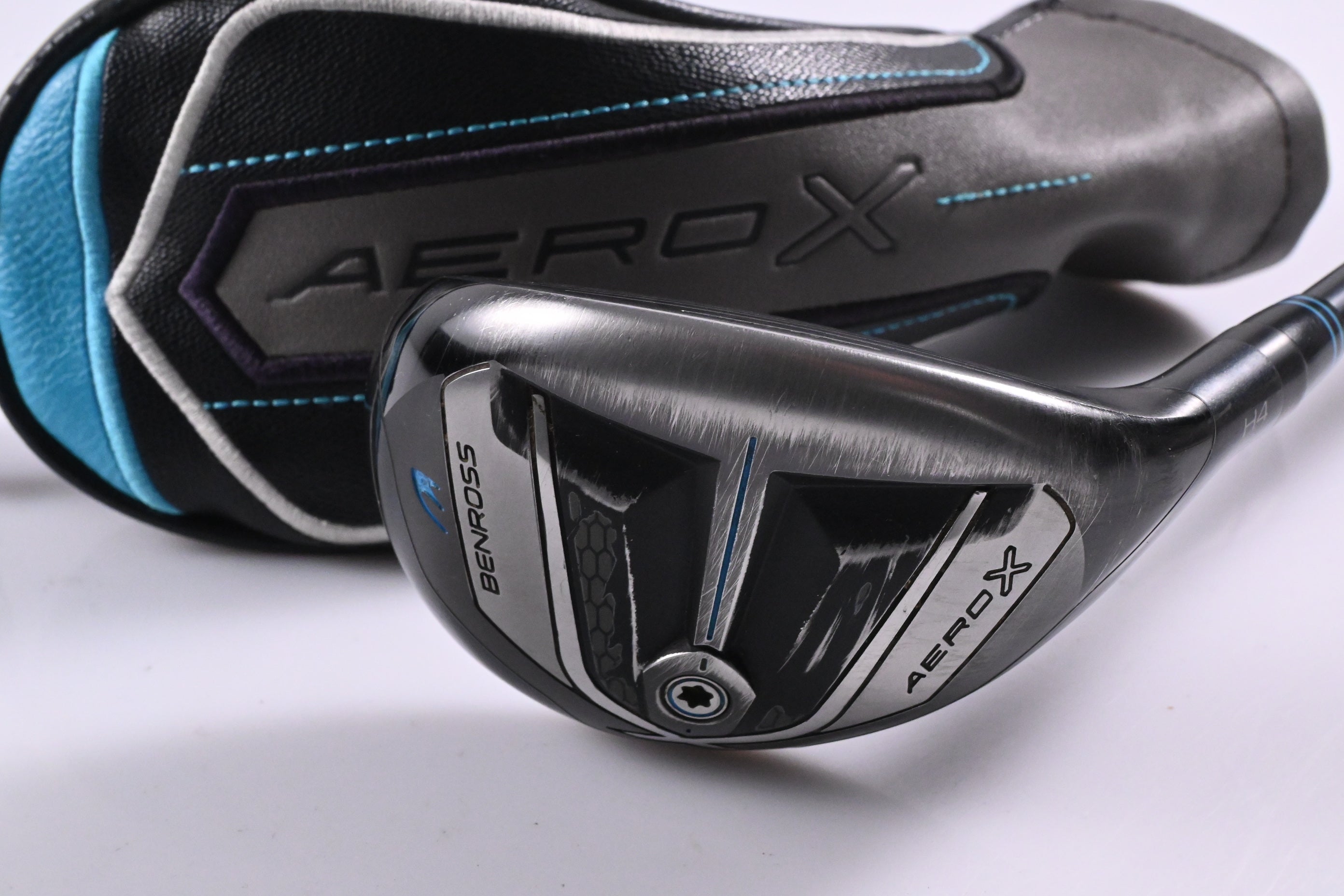 Benross Aero X #4 Hybrid / 24 Degree / Regular Flex Fujikura Vista Pro 50 Shaft