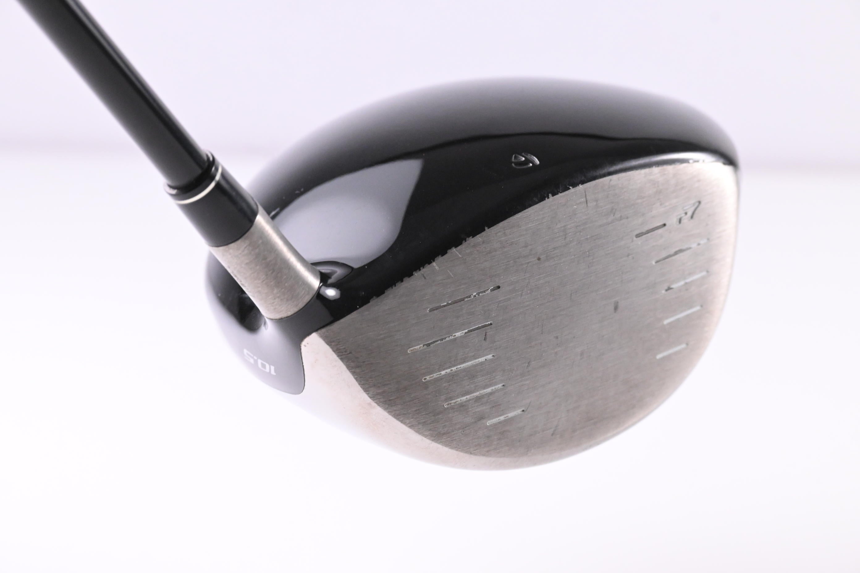 Left Hand Taylormade R7 Draw Driver / 10.5 Degree / Regular Flex Reax 55 Shaft
