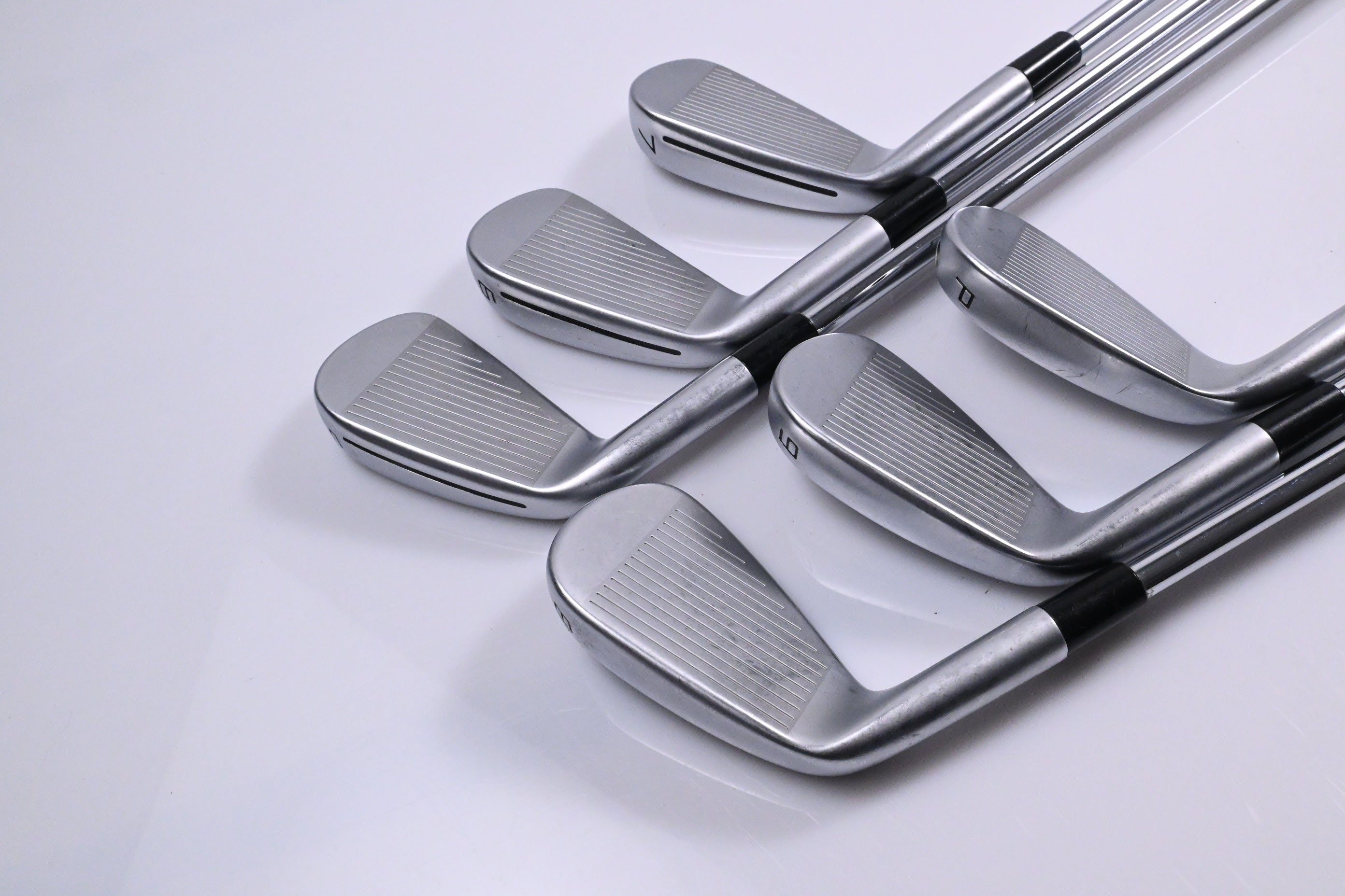 Taylormade P790 2023 Irons / 5-PW / Regular Flex Dynamic Gold 95 R300 Shafts