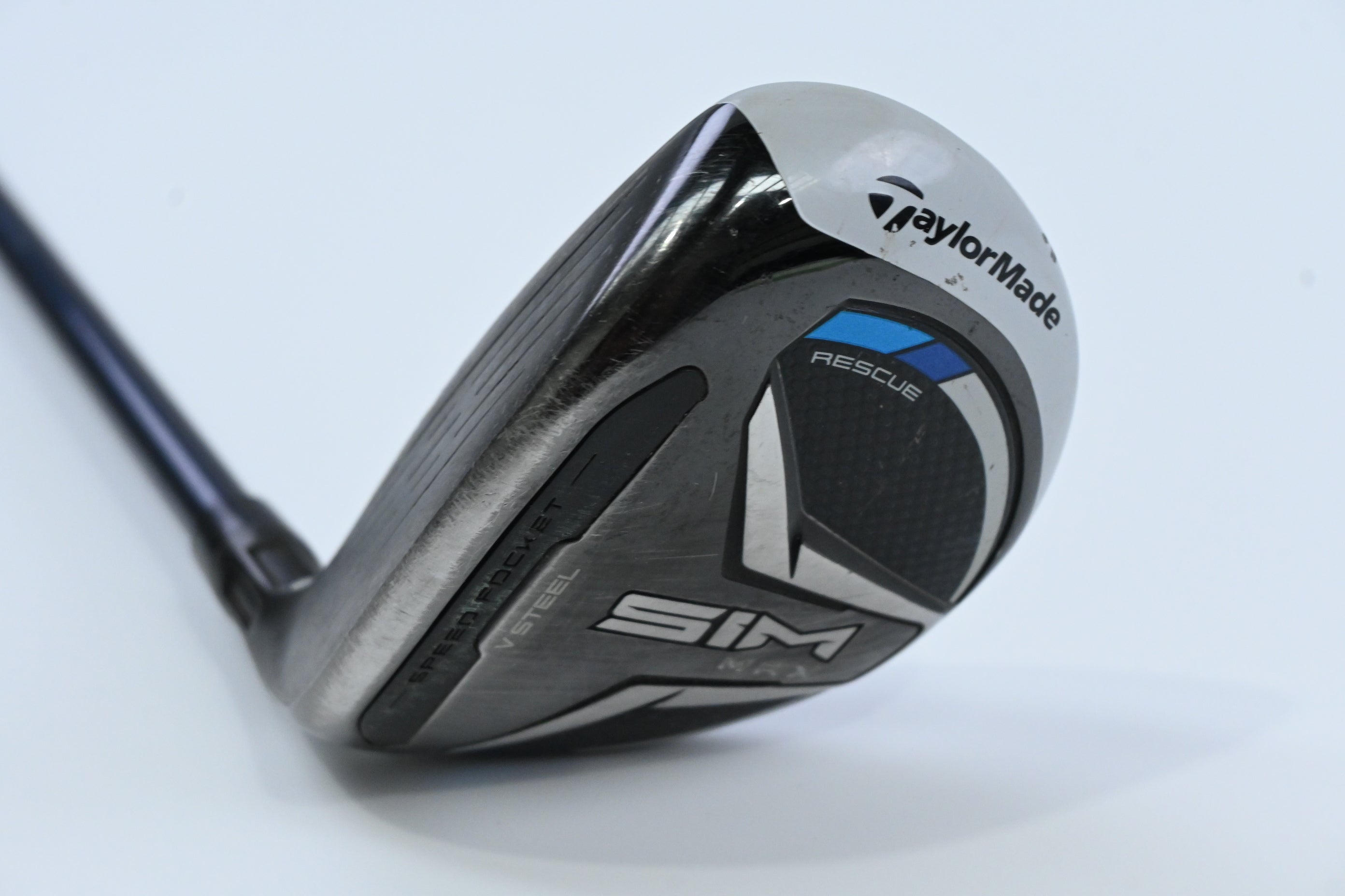 Left Hand Taylormade SIM Max #4 Hybrid / 22 Degree / Regular Flex Ventus Blue 6