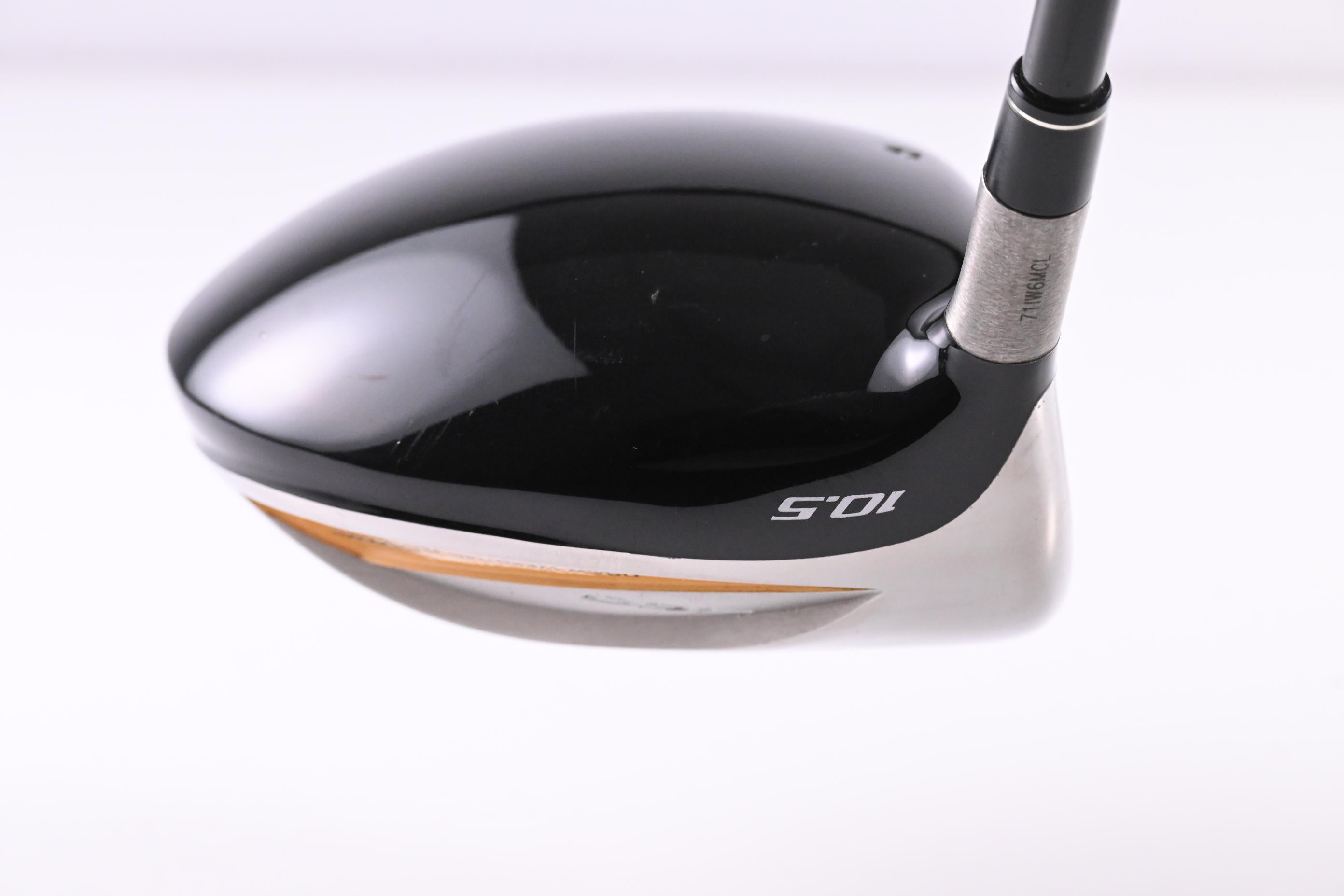 Left Hand Taylormade R7 Draw Driver / 10.5 Degree / Regular Flex Reax 55 Shaft