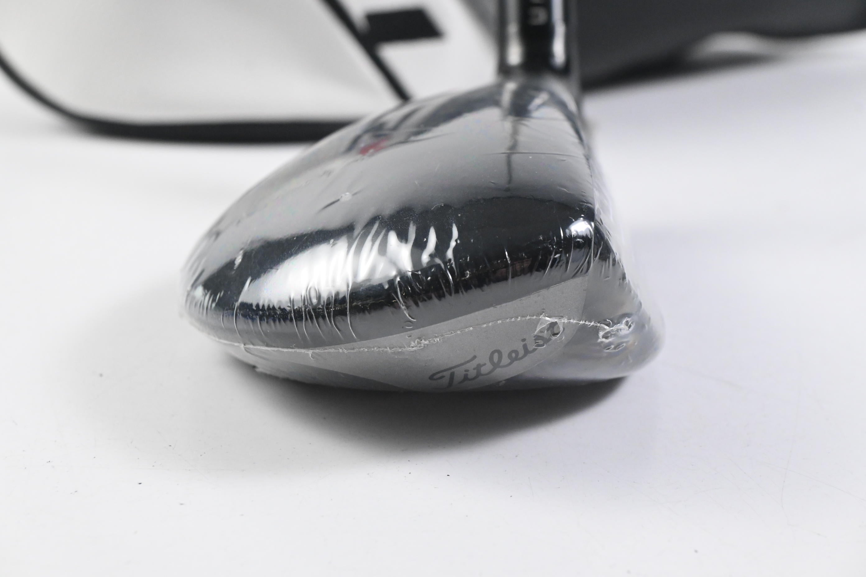 Titleist TSR1 #5 Hybrid / 23 Degree / Regular Flex MMT Speedmesh 50 Shaft