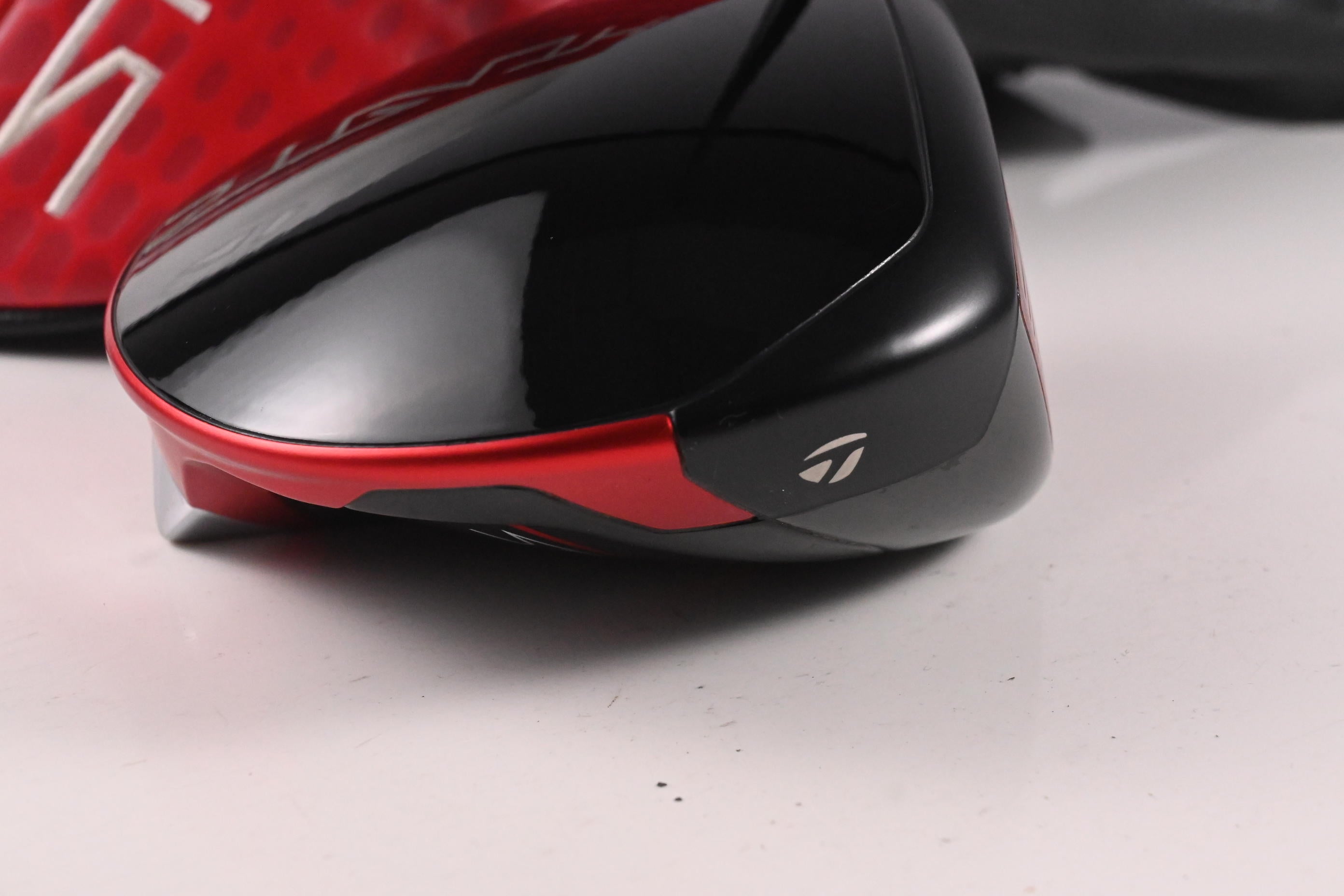 Taylormade Stealth 2 Driver / 10.5 Degree / Regular Flex Fujikura Ventus TR Red