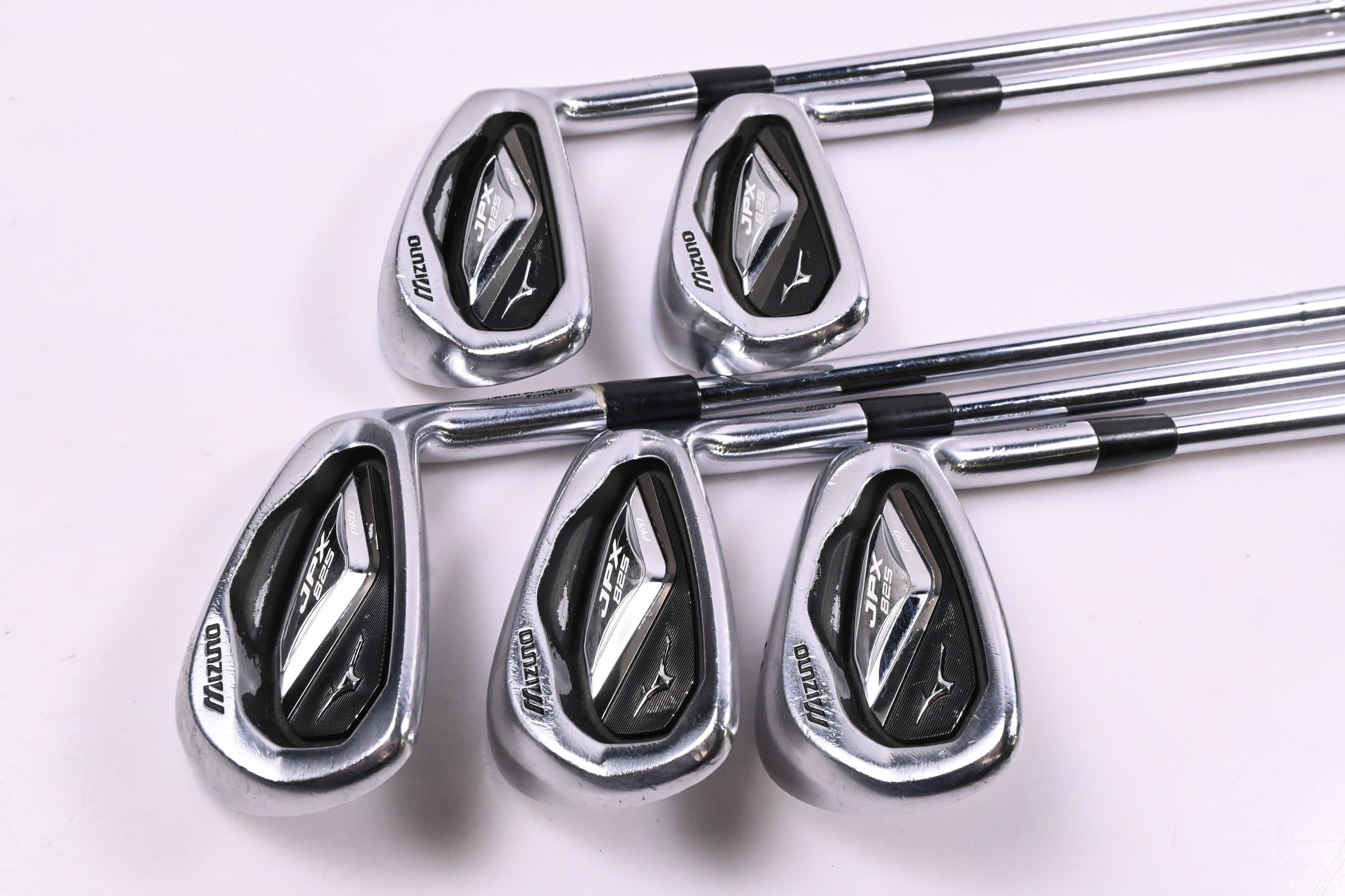 Mizuno JPX 825 Pro Irons / 6-PW / Stiff Flex Dynamic Gold SL S300U Shafts
