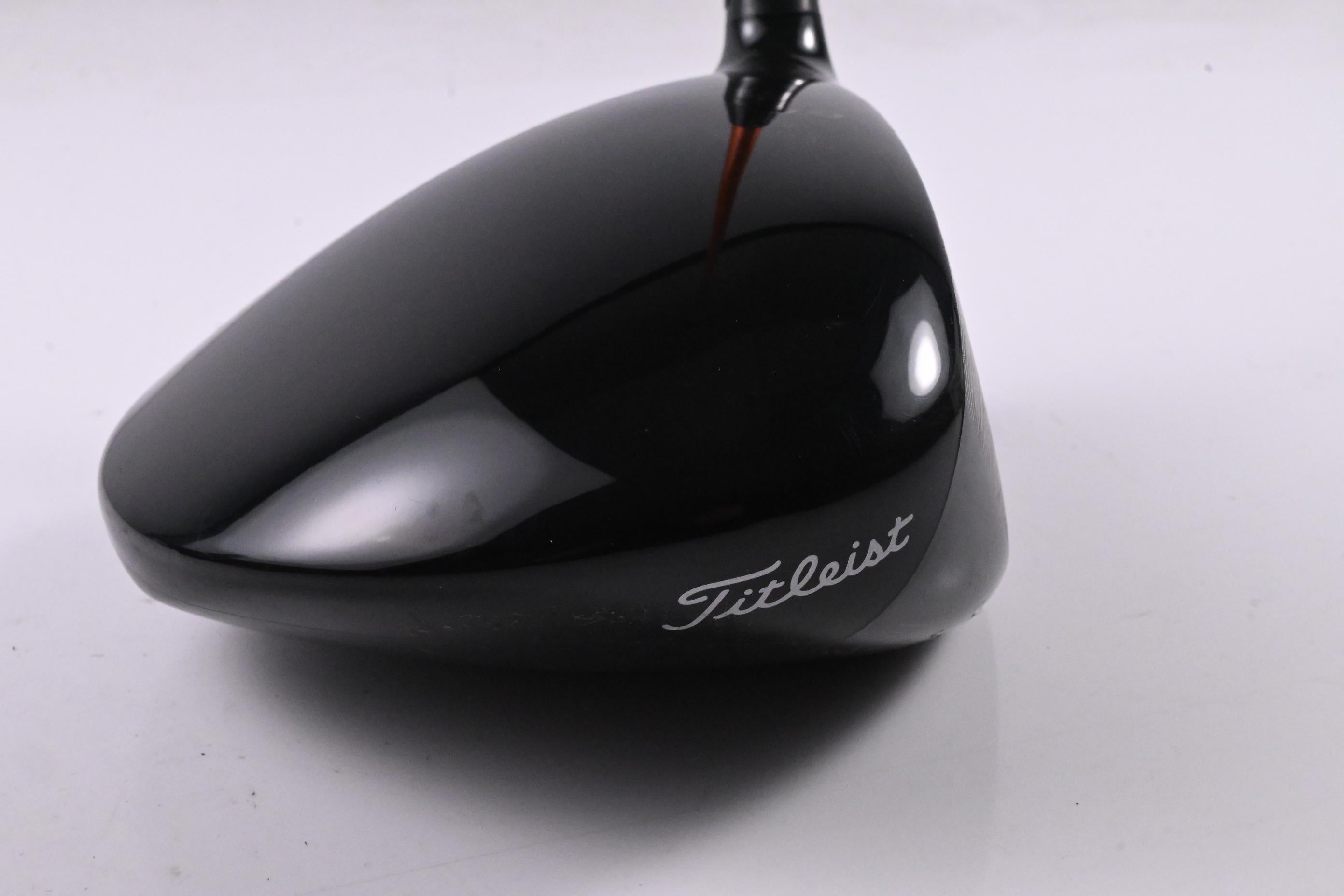 Titleist GT3 Driver / 10 Degree / X-Flex Graphite Design Tour AD DI-6 Shaft
