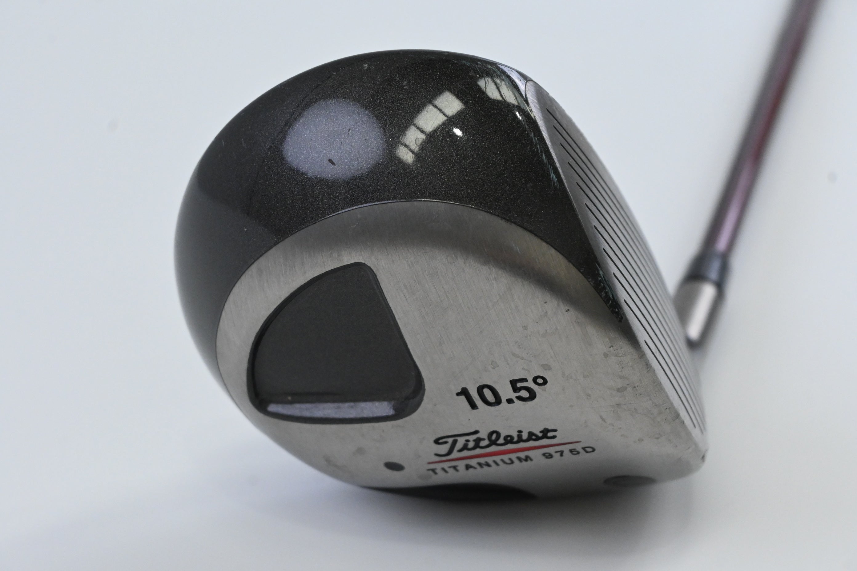 Titleist 975 D Driver / 10.5 Degree / Stiff Flex Grafalloy ProLite Shaft