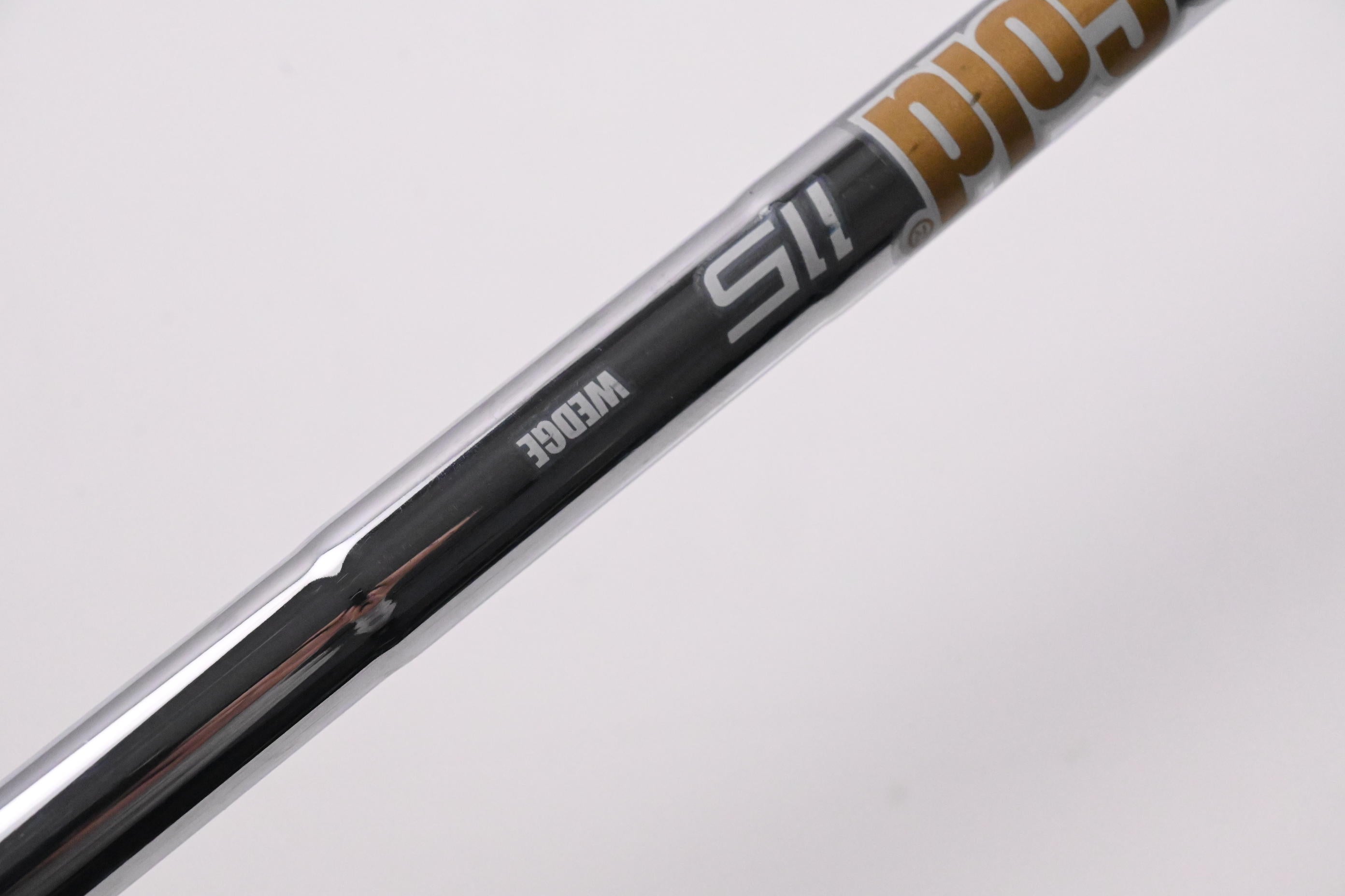 Cleveland CBX 2 Pitching Wedge / 48 Degree / Wedge Flex Dynamic Gold 115 Shaft