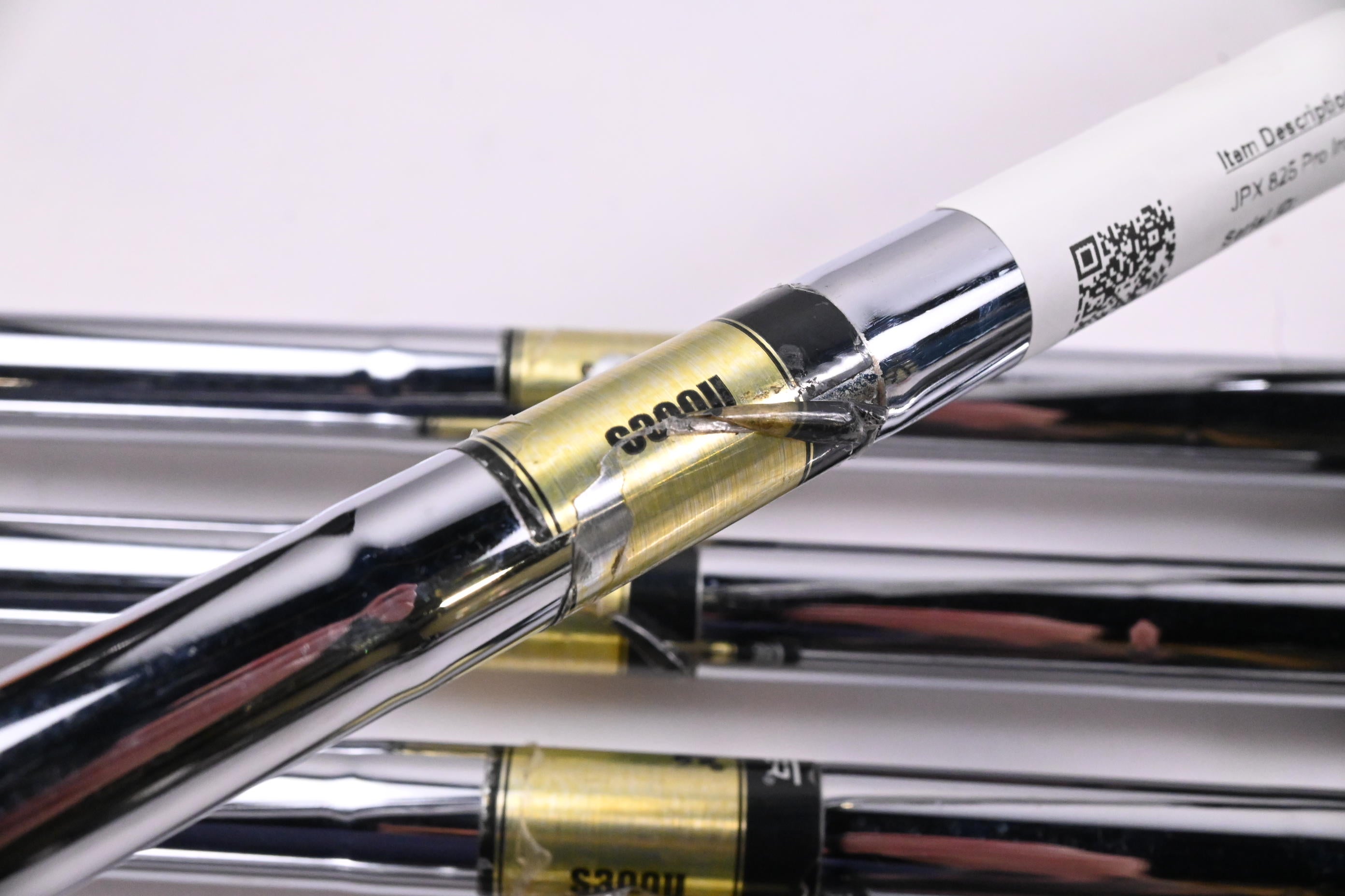 Mizuno JPX 825 Pro Irons / 6-PW / Stiff Flex Dynamic Gold SL S300U Shafts