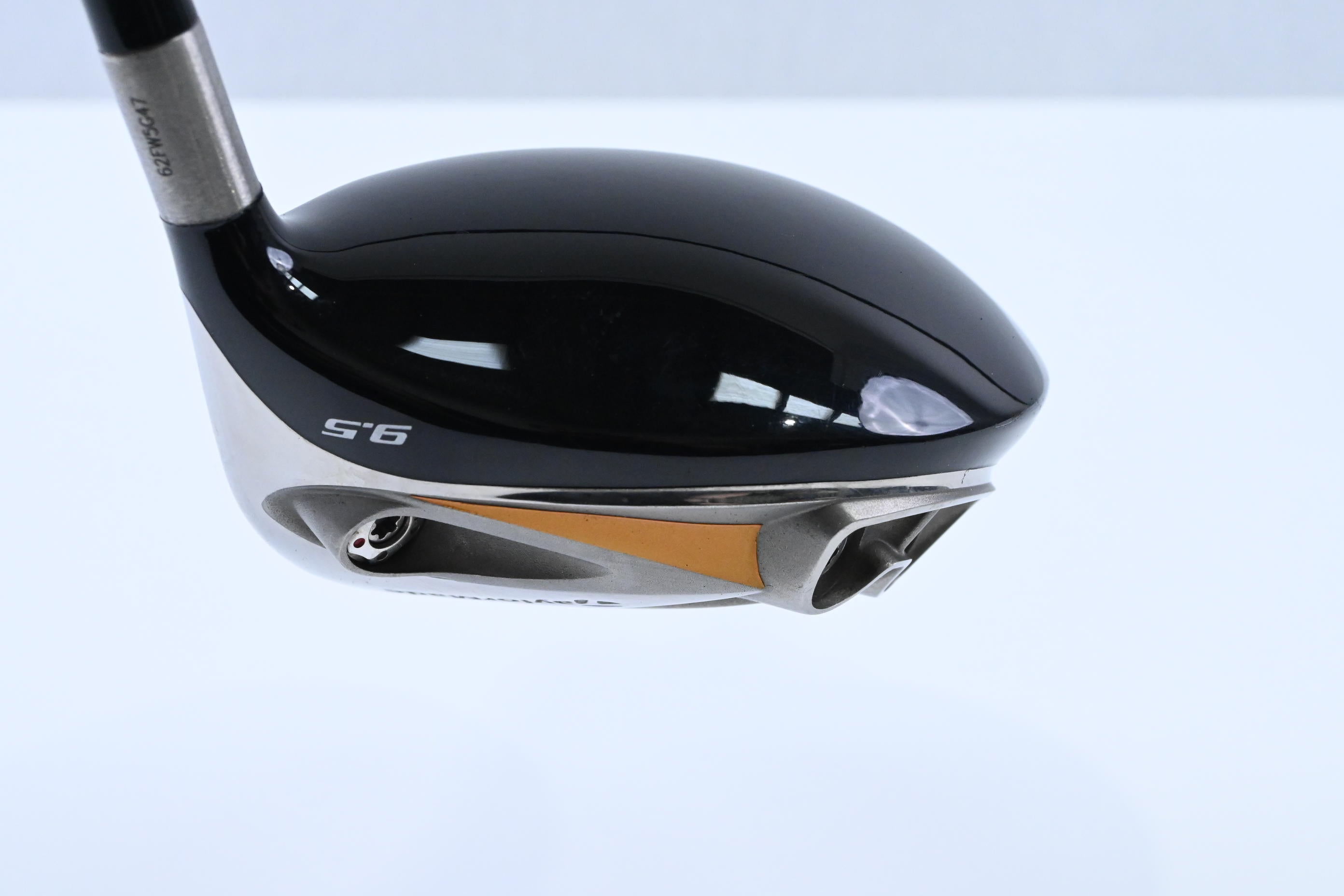 Taylormade R7 425 Driver / 9.5 Degree / Stiff Flex Fujikura Reax 65 Shaft