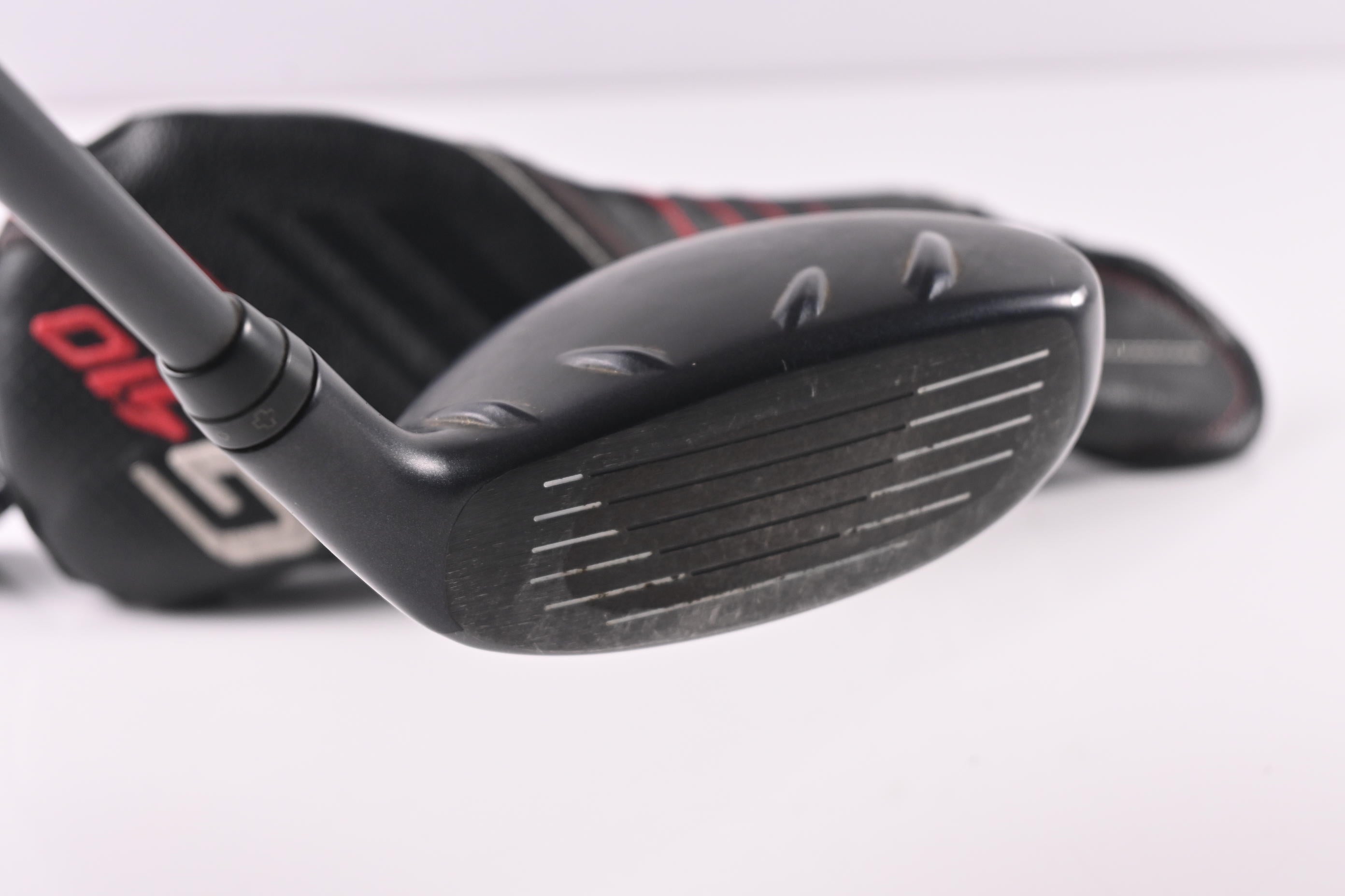 Left Hand Ping G410 #2 Hybrid / 17 Degree / Regular Flex Ping Alta CB Red 70