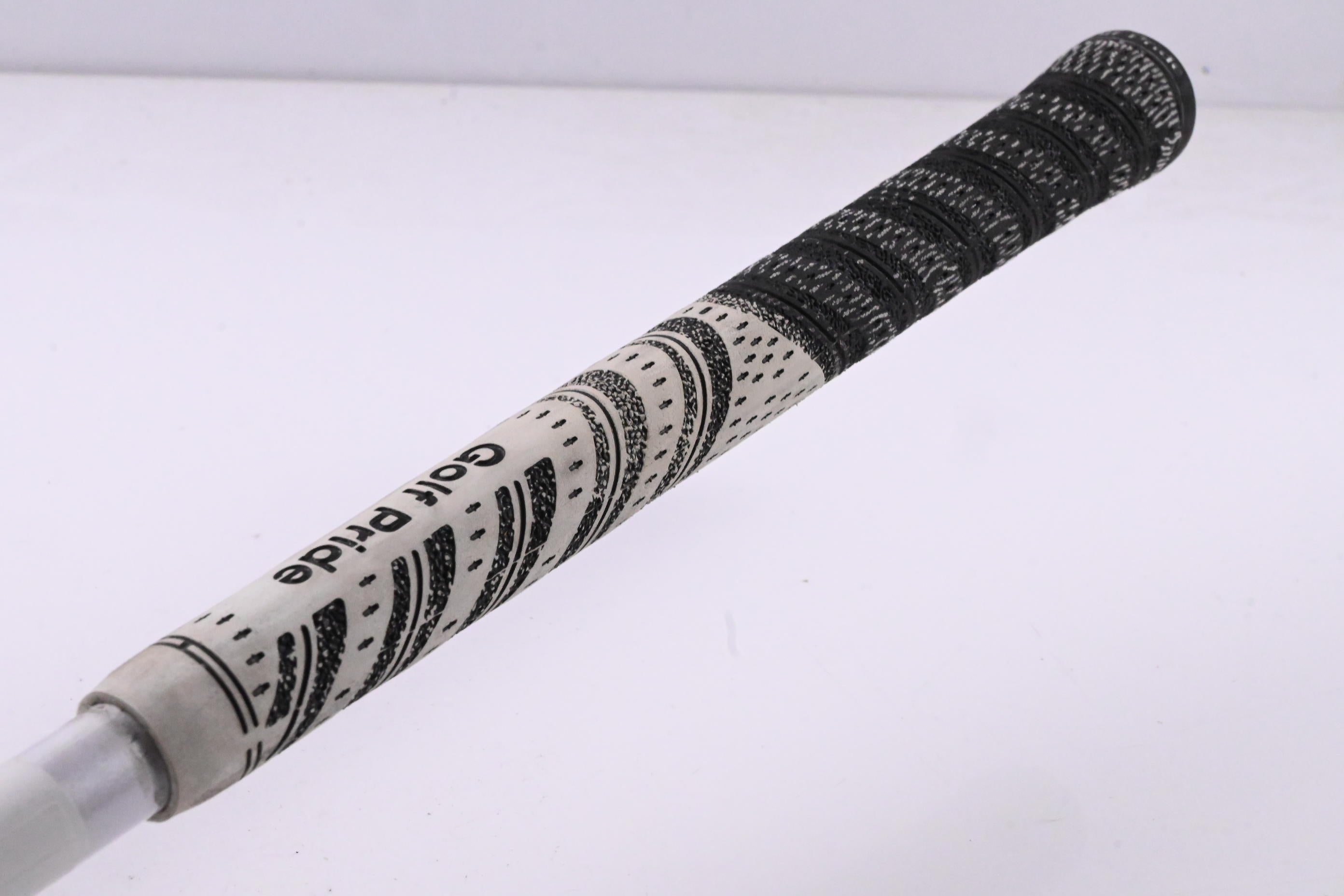 Titleist GT3 Driver / 10 Degree / X-Flex Graphite Design Tour AD DI-6 Shaft