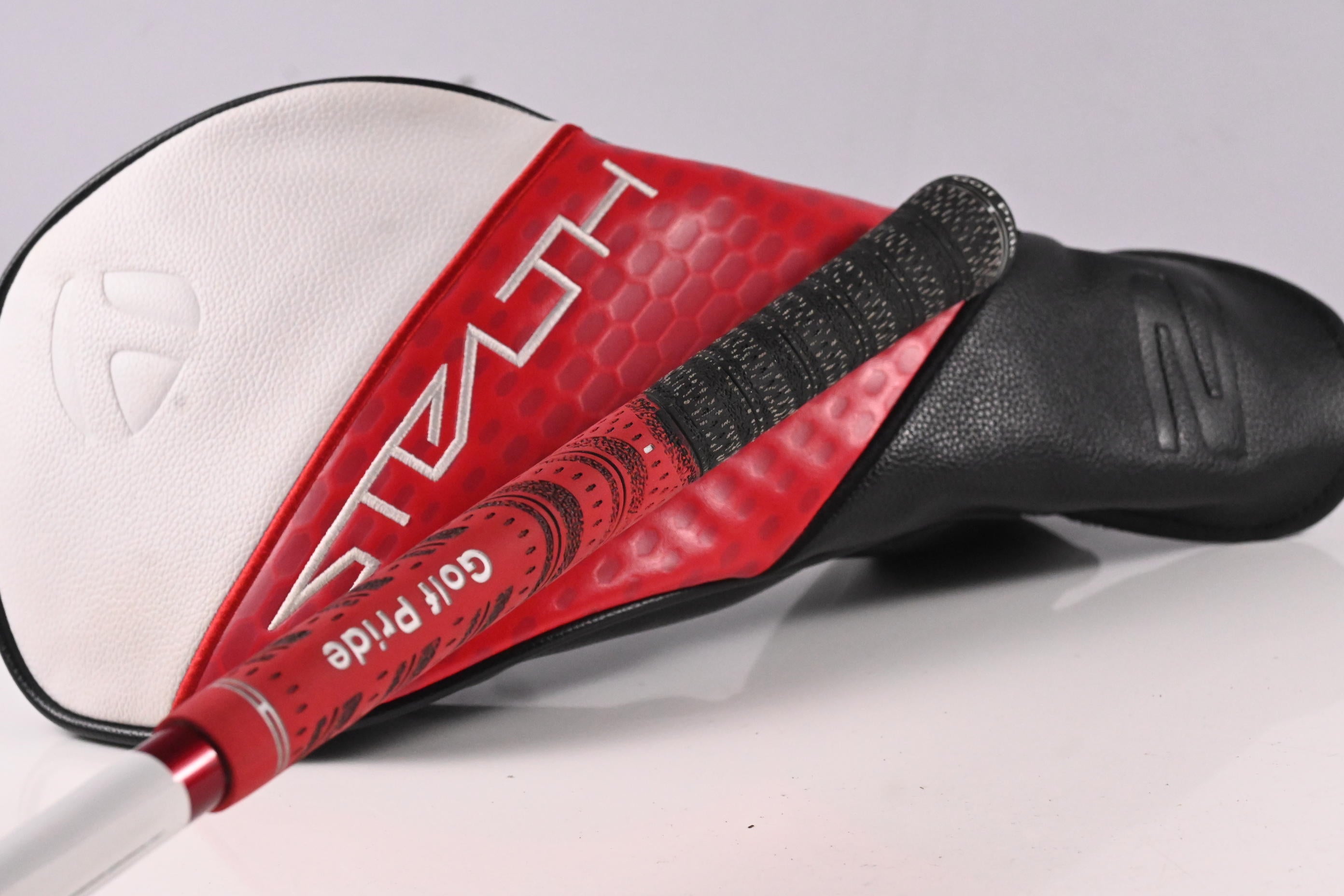 Taylormade Stealth 2 Driver / 10.5 Degree / Regular Flex Fujikura Ventus TR Red