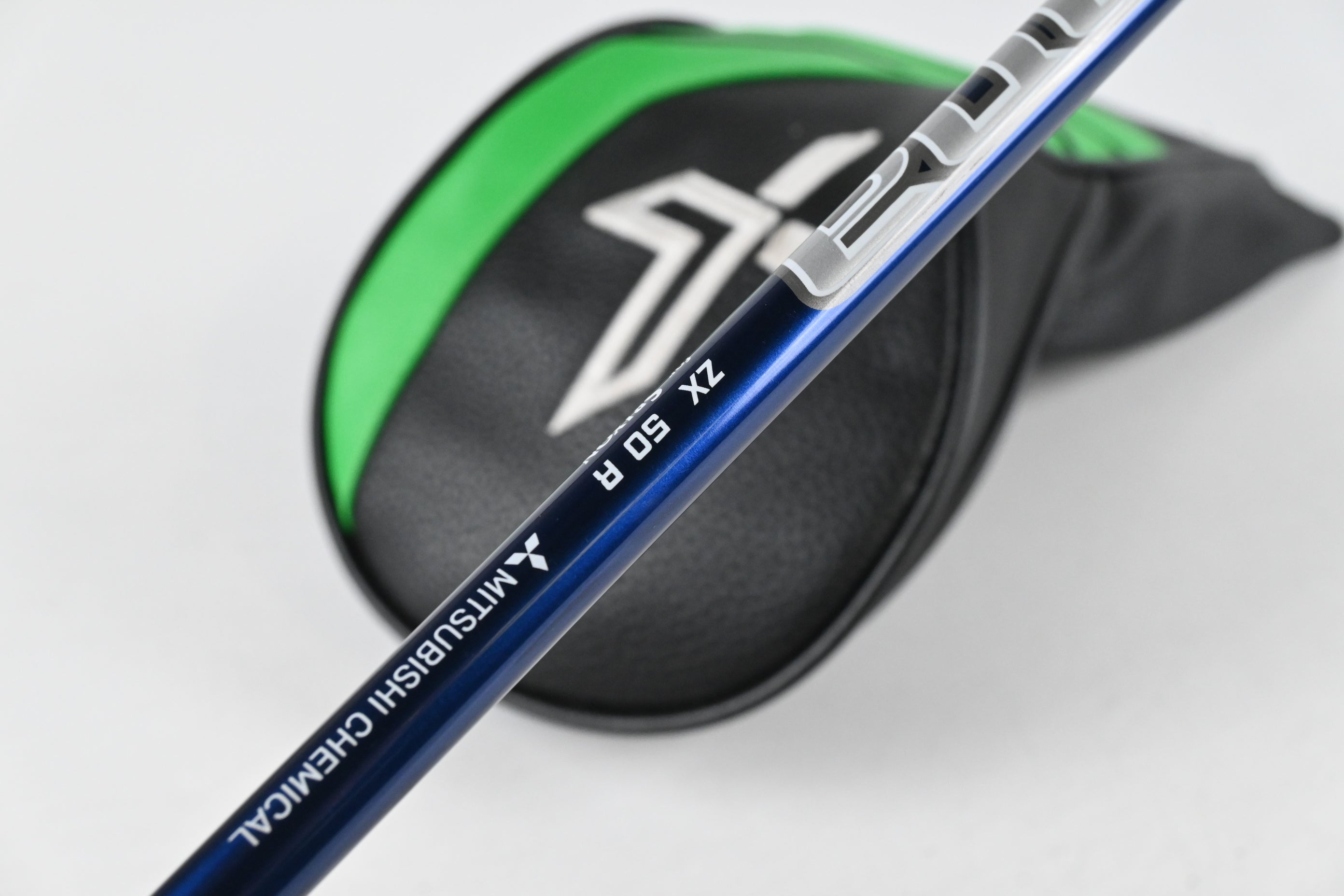 XXIO X 2022 Driver / 9.5 Degree / Regular Flex Diamana ZX 50 Shaft