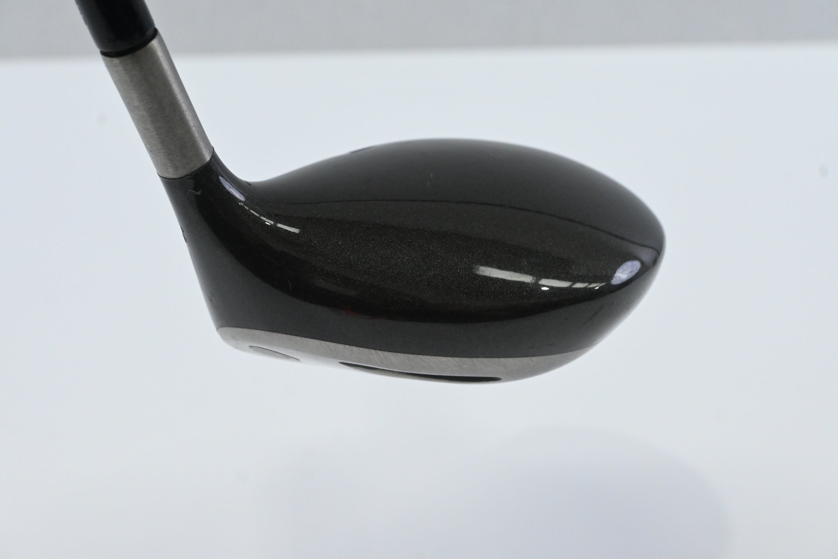 Titleist 975 D Driver / 10.5 Degree / Stiff Flex Grafalloy ProLite Shaft
