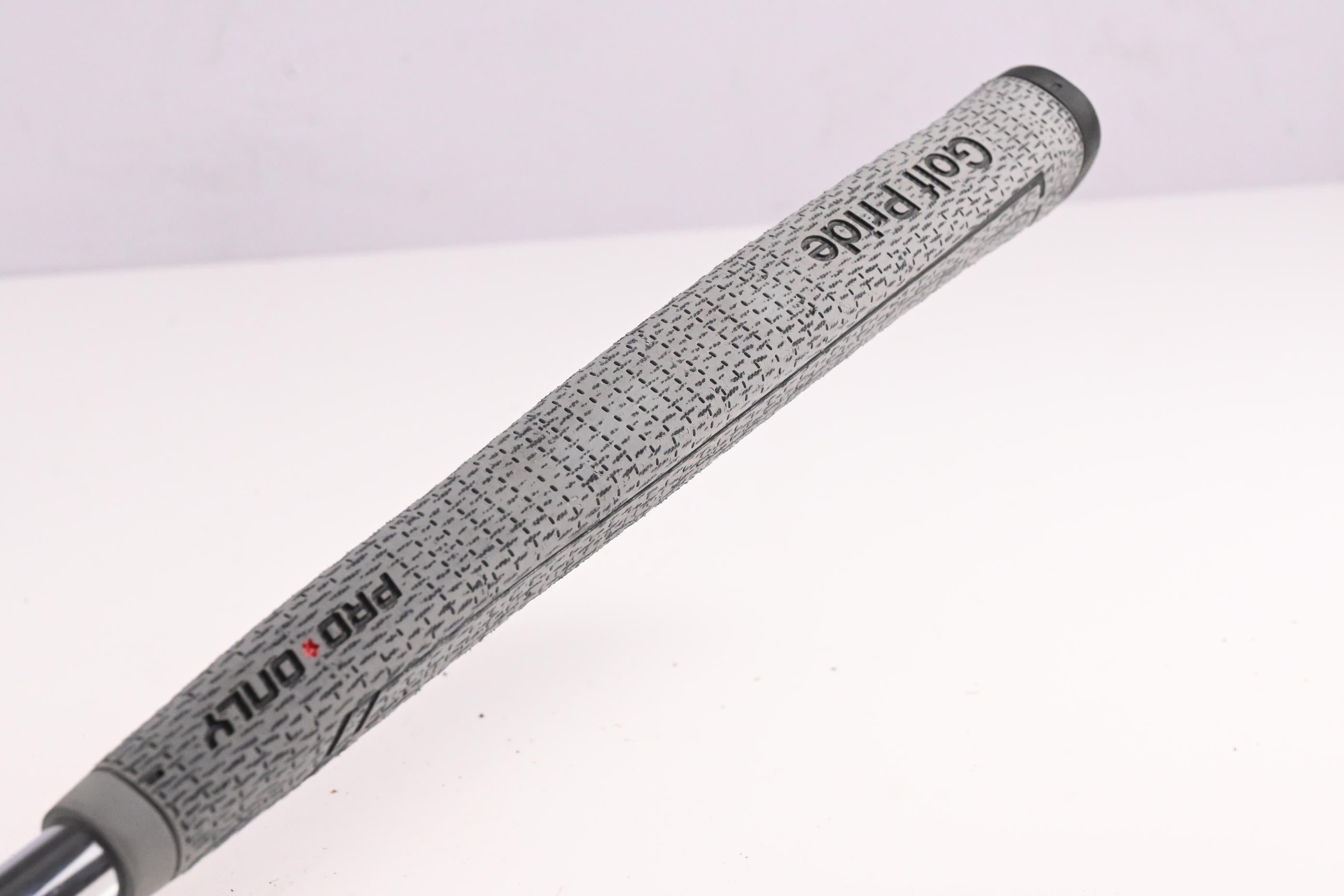 Scotty Cameron Red X2 Putter / 33 Inch