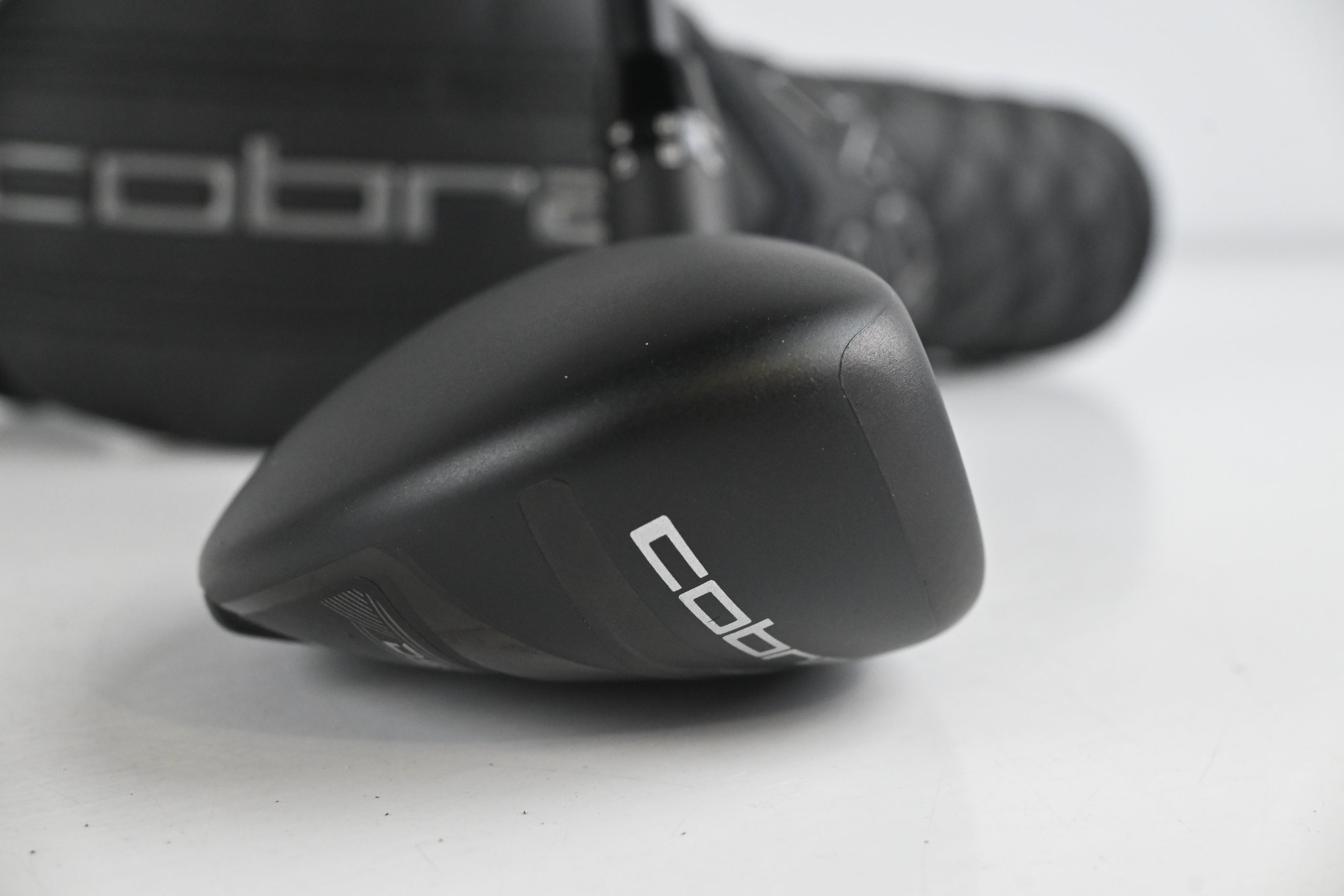 Cobra DS-Adapt #3 Hybrid / 19 Degree / Stiff Flex KBS PG 85 Shaft