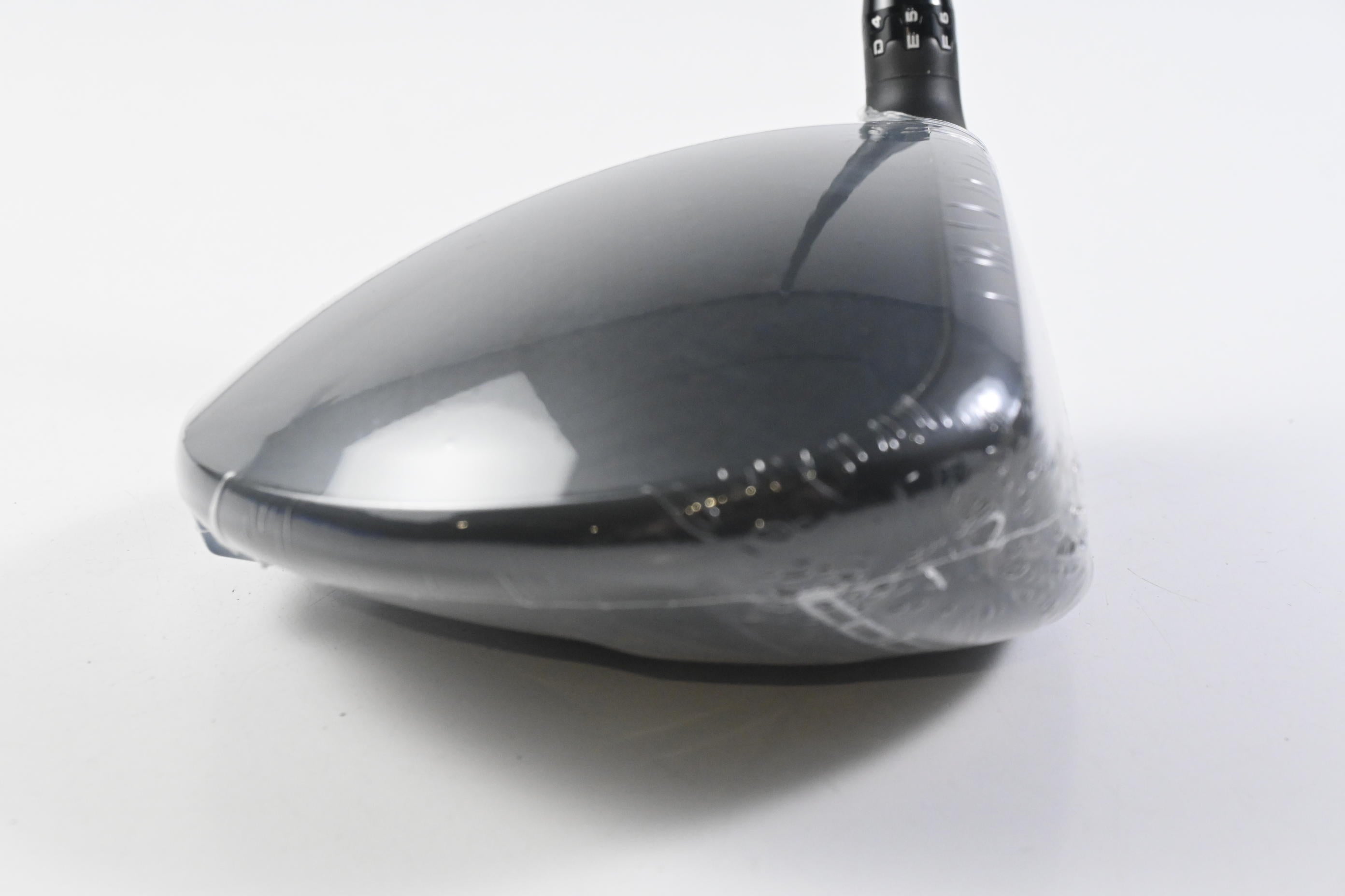 Cobra DS-Adapt X Driver / 10.5 Degree / Regular Flex Vanquish 4 Shaft